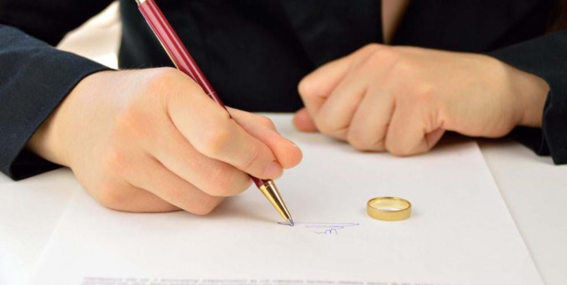 Número de divórcios no país cai, mas separações nos cartórios ainda somam 68,7 mil