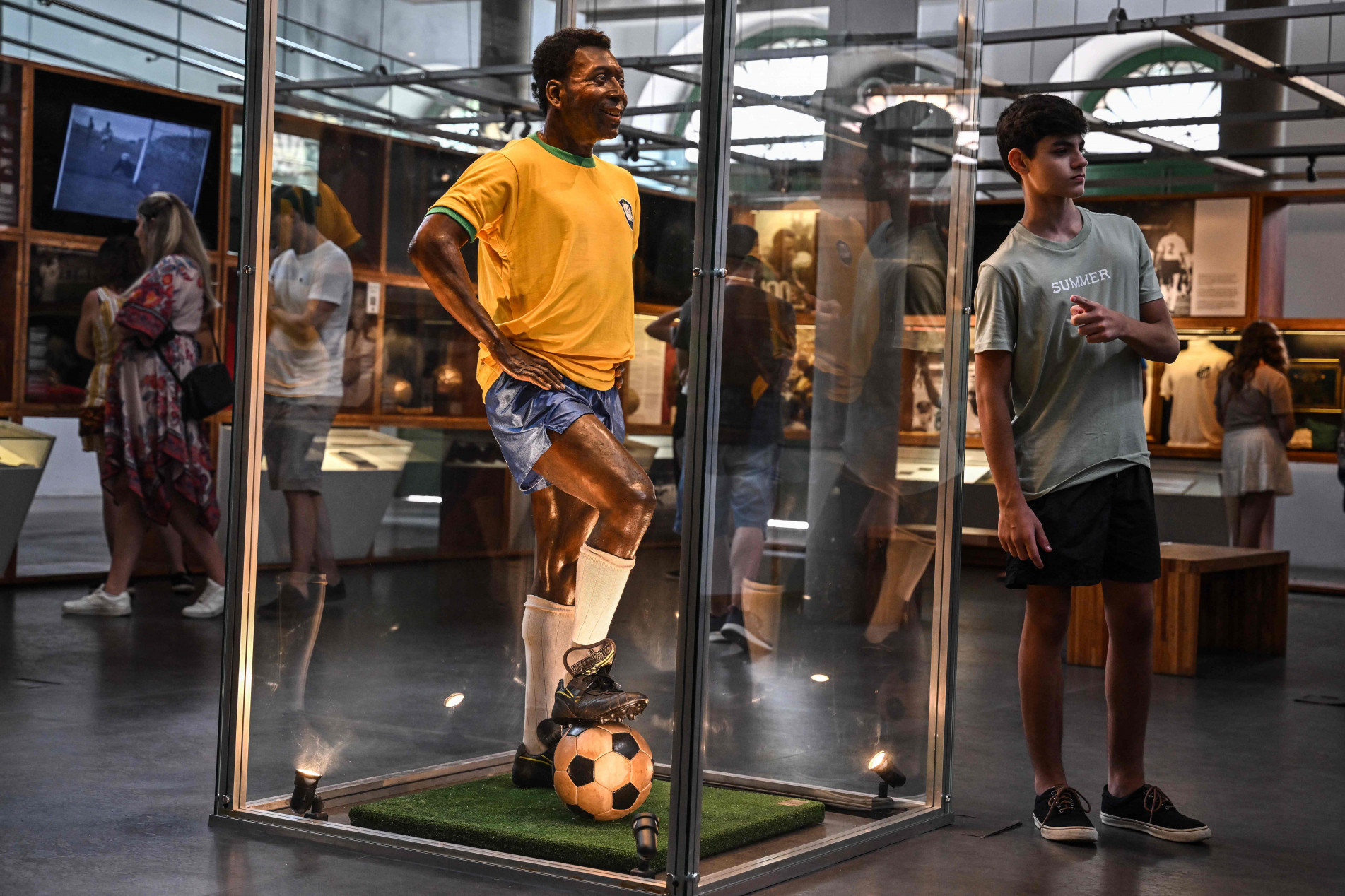 Memorial fica em Santos, onde Pelé surgiu para o mundo