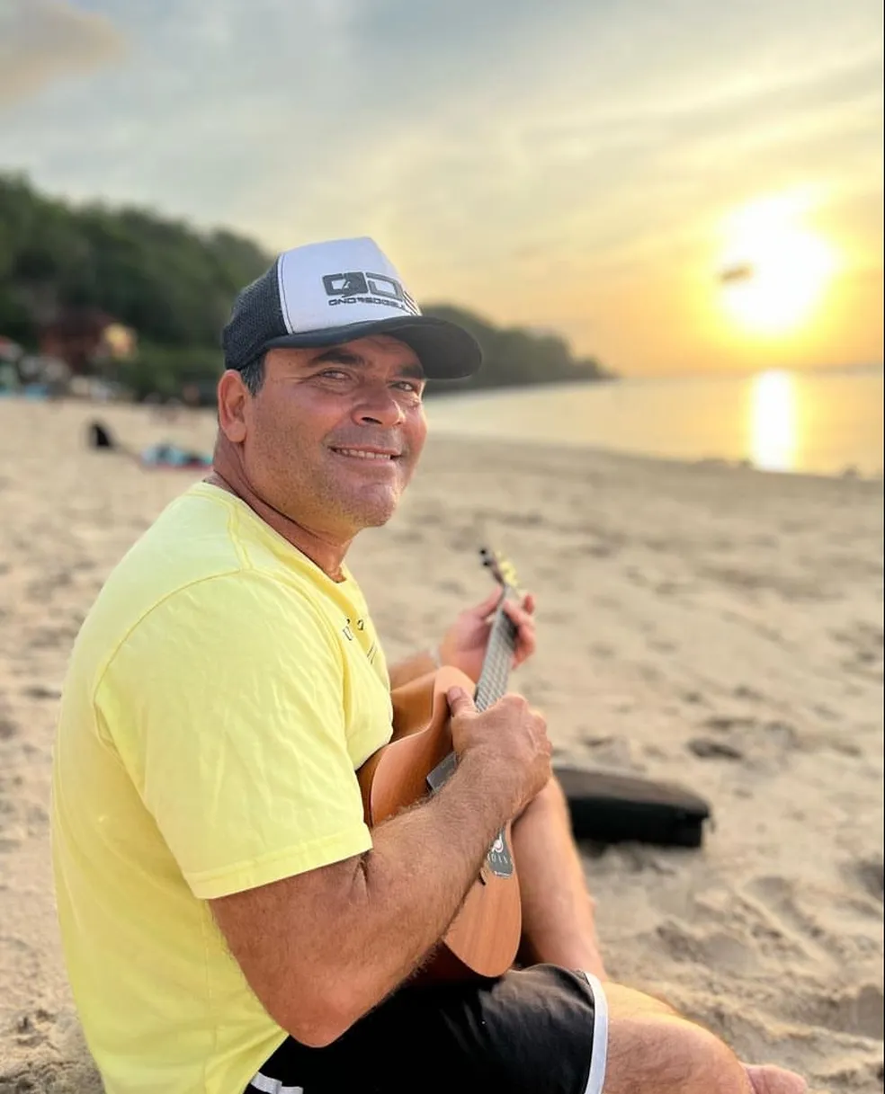 Márcio Freire, surfista de ondas gigantes