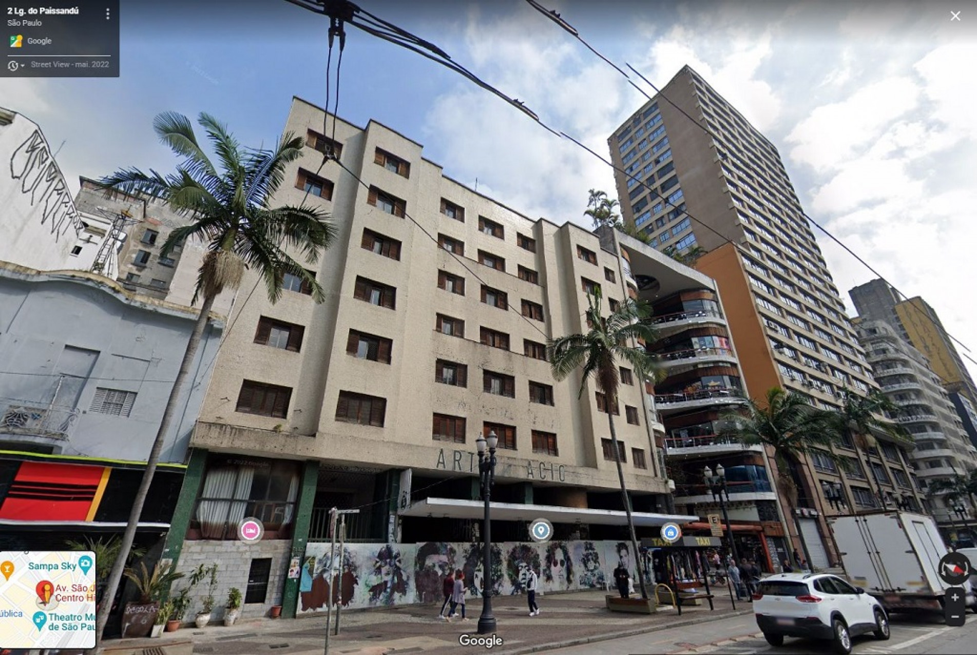 O antigo Art Palácio está ocupado há mais de 11 anos