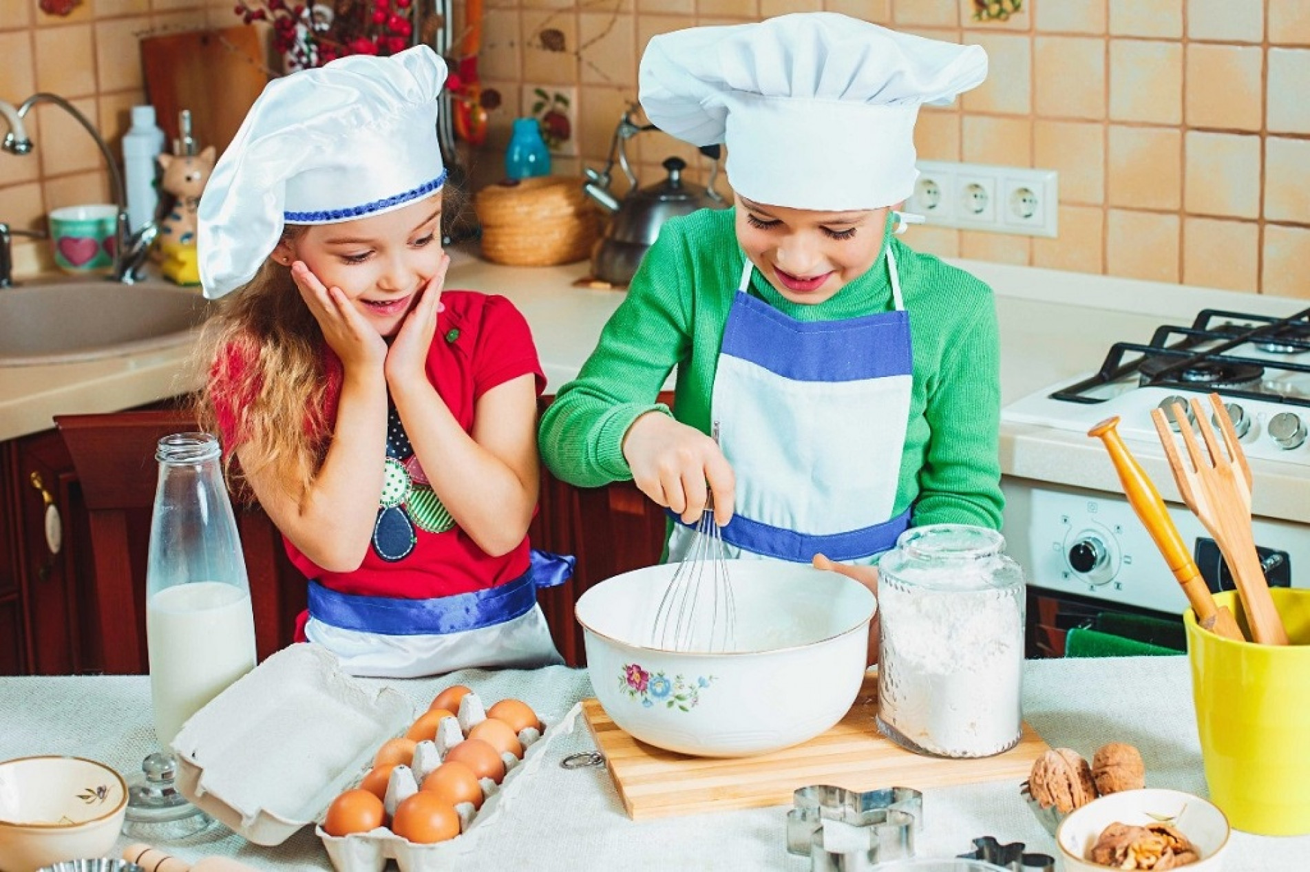 Haja criatividade para entreter as crianças em casa