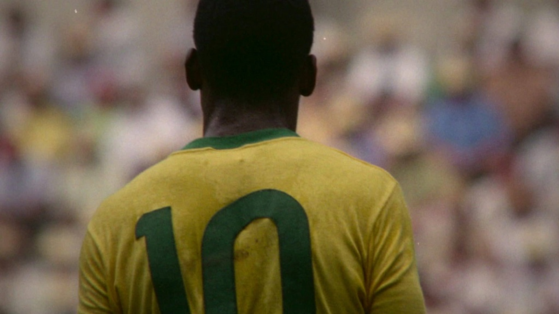  Pelé é o brasileiro mais conhecido do mundo, um verdadeiro 