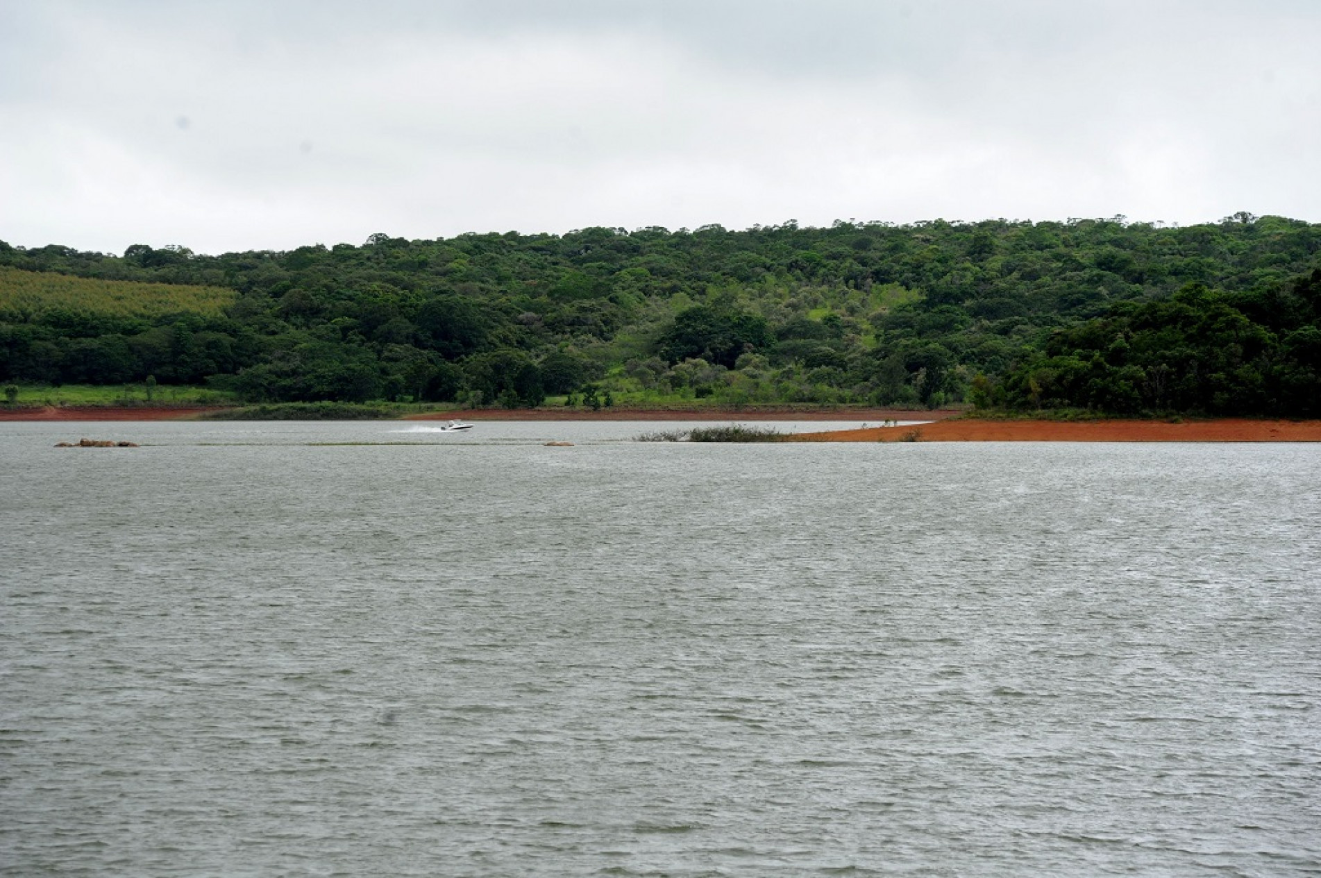 O volume útil de Itupararanga alcançou 48,84% do total, subindo 27,8 pontos percentuais na comparação com um ano atrás