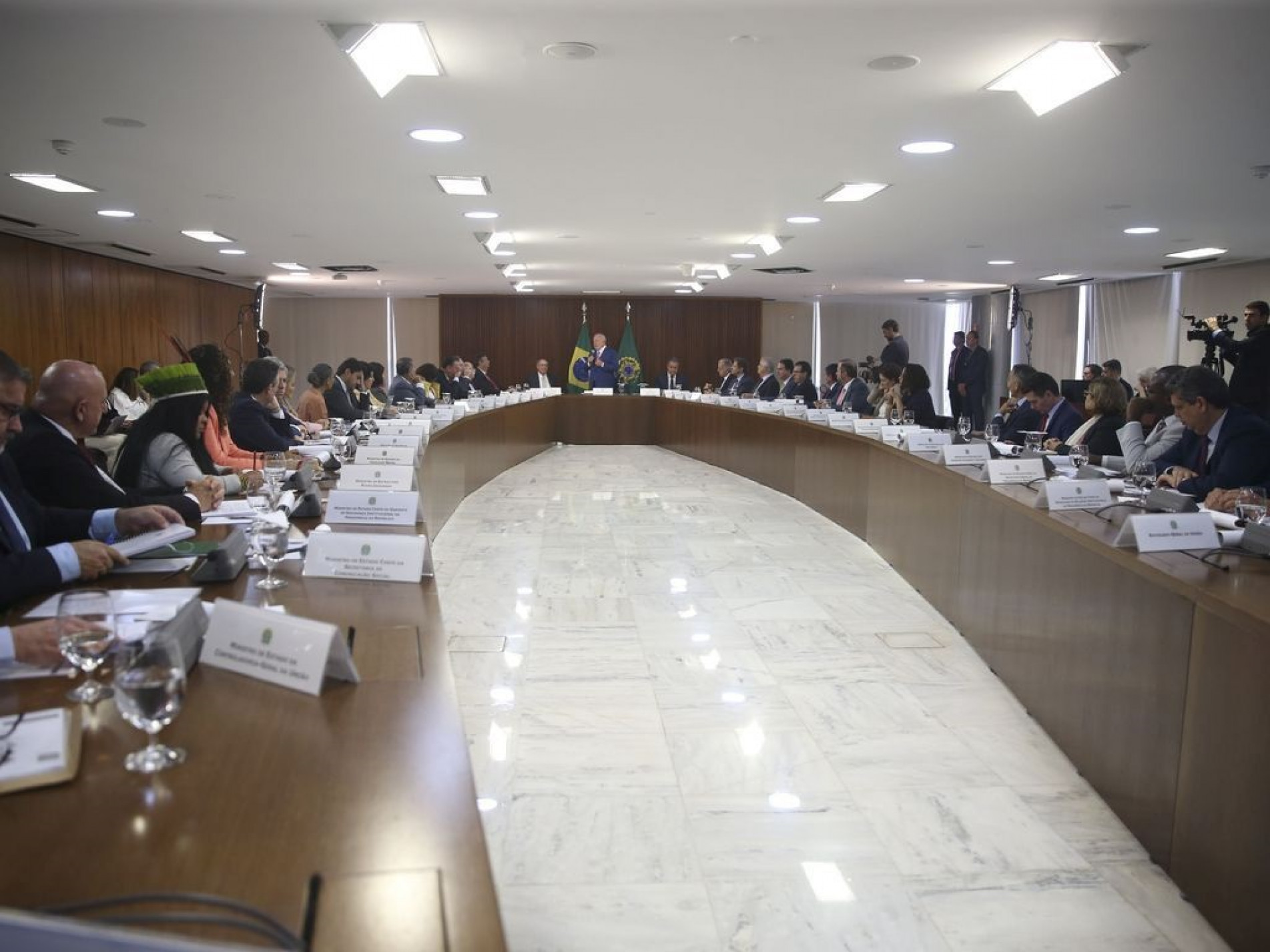Presidente fez ontem a primeira reunião ministerial 