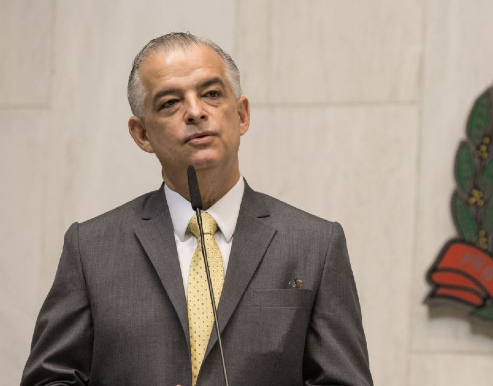 M&aacute;rcio Fran&ccedil;a: 30 toneladas de mantimentos ser&atilde;o levadas para S&atilde;o Sebasti&atilde;o