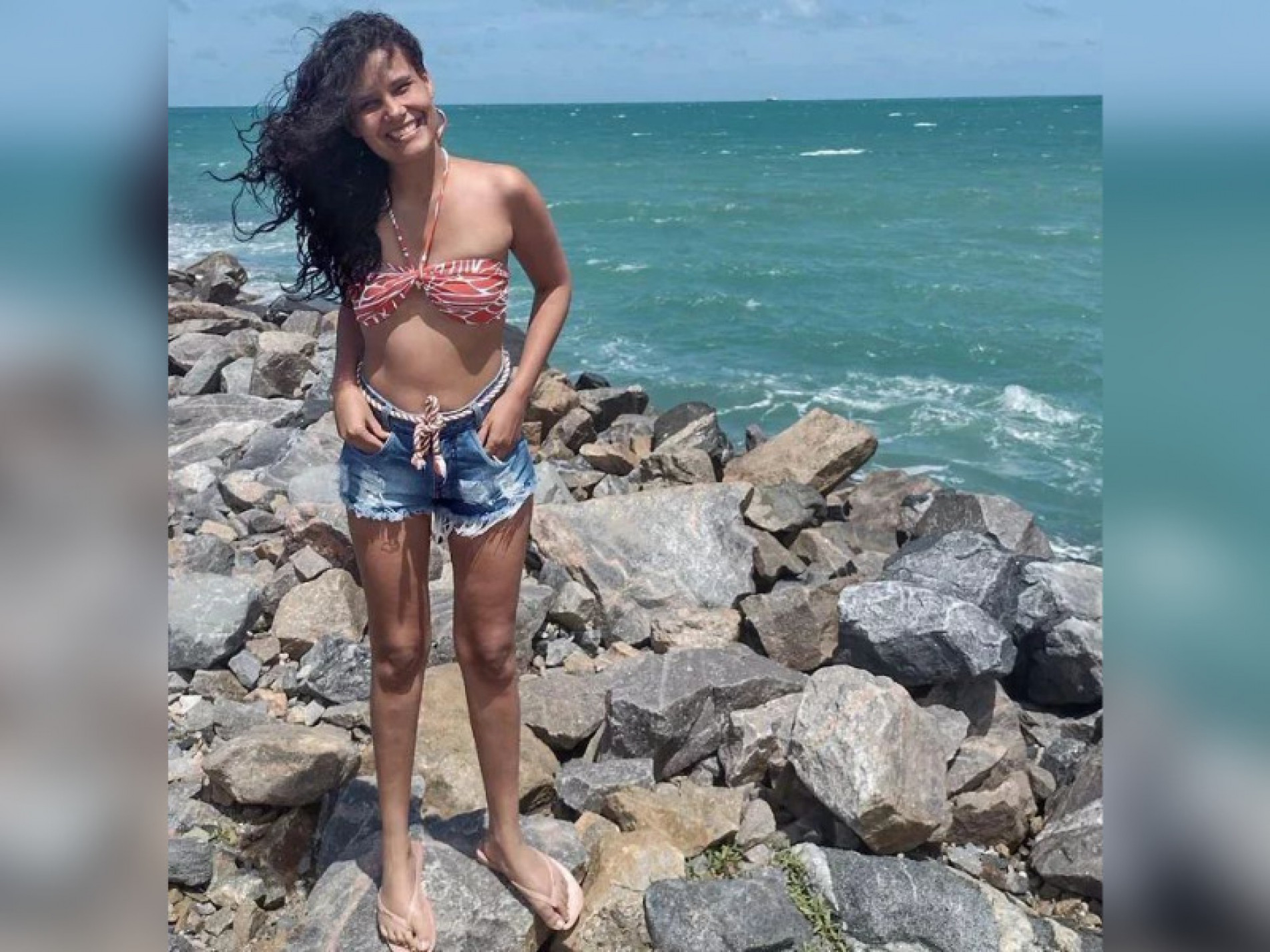  Anna Caroline Valença Oliveira, de 26 anos, foi morta em março do ano passado