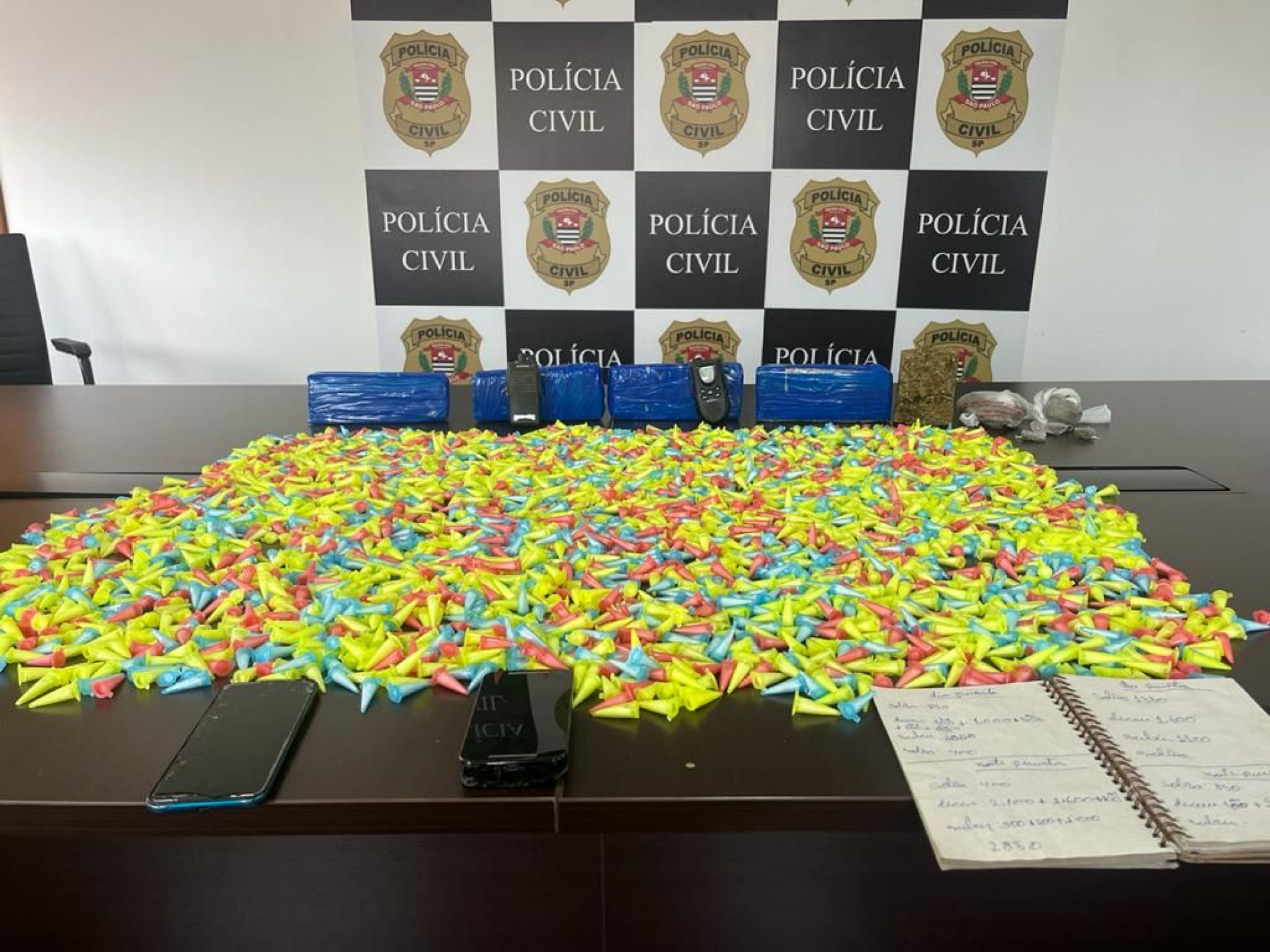 Drogas apreendidas em operação