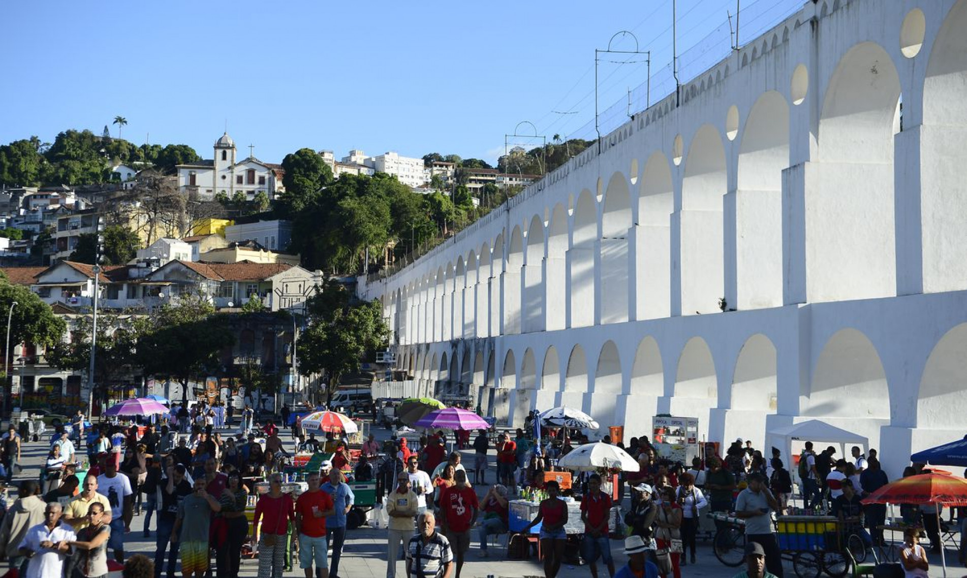 Rio de Janeiro - A Central Única dos Trabalhadores (CUT) promove um ato-show, nos Arcos da Lapa, pelo Dia do Trabalhador (Tânia Rêgo/Agência Brasil)