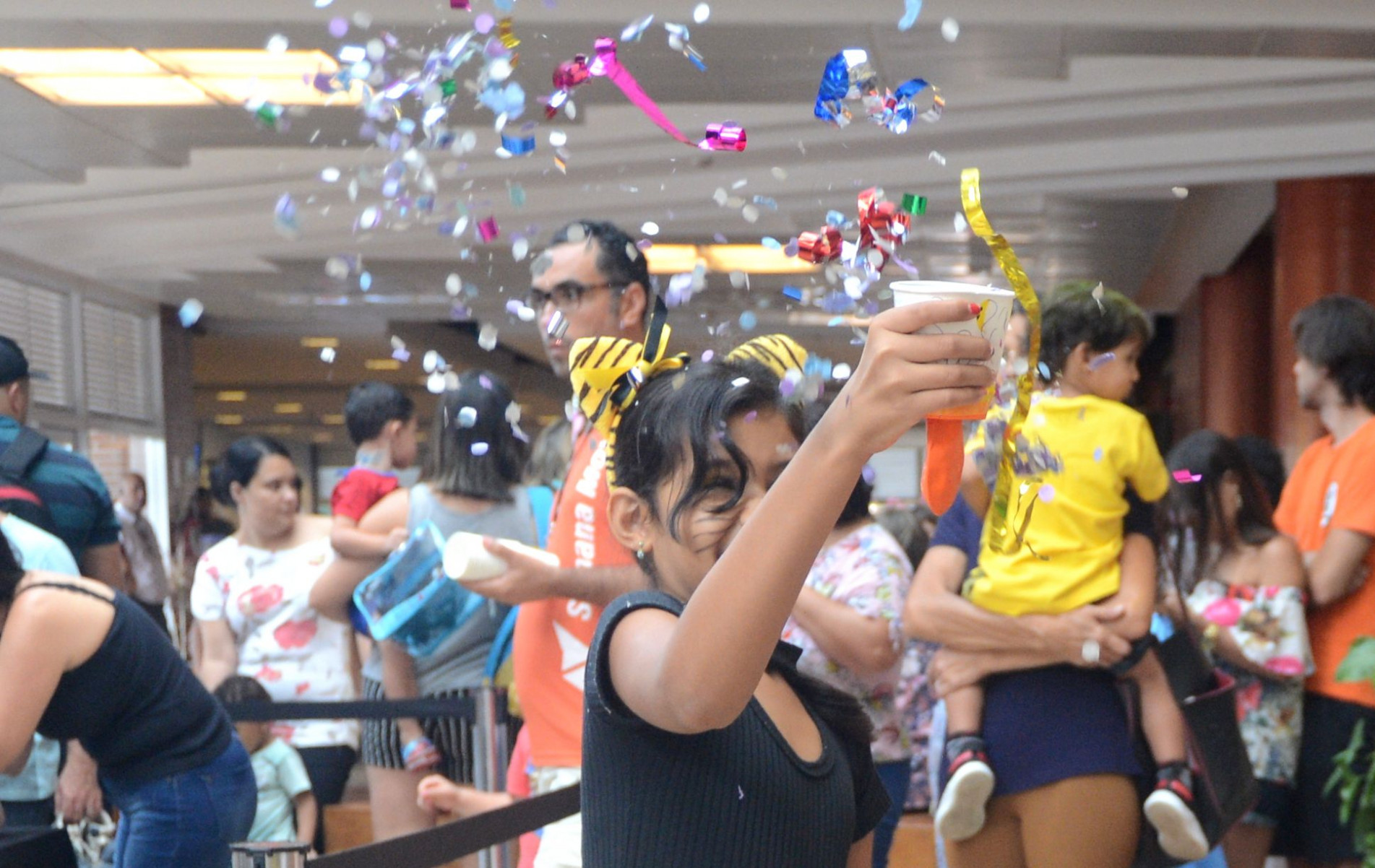 Matinê com marchinhas e show infantil fazem parte da programação para o mês