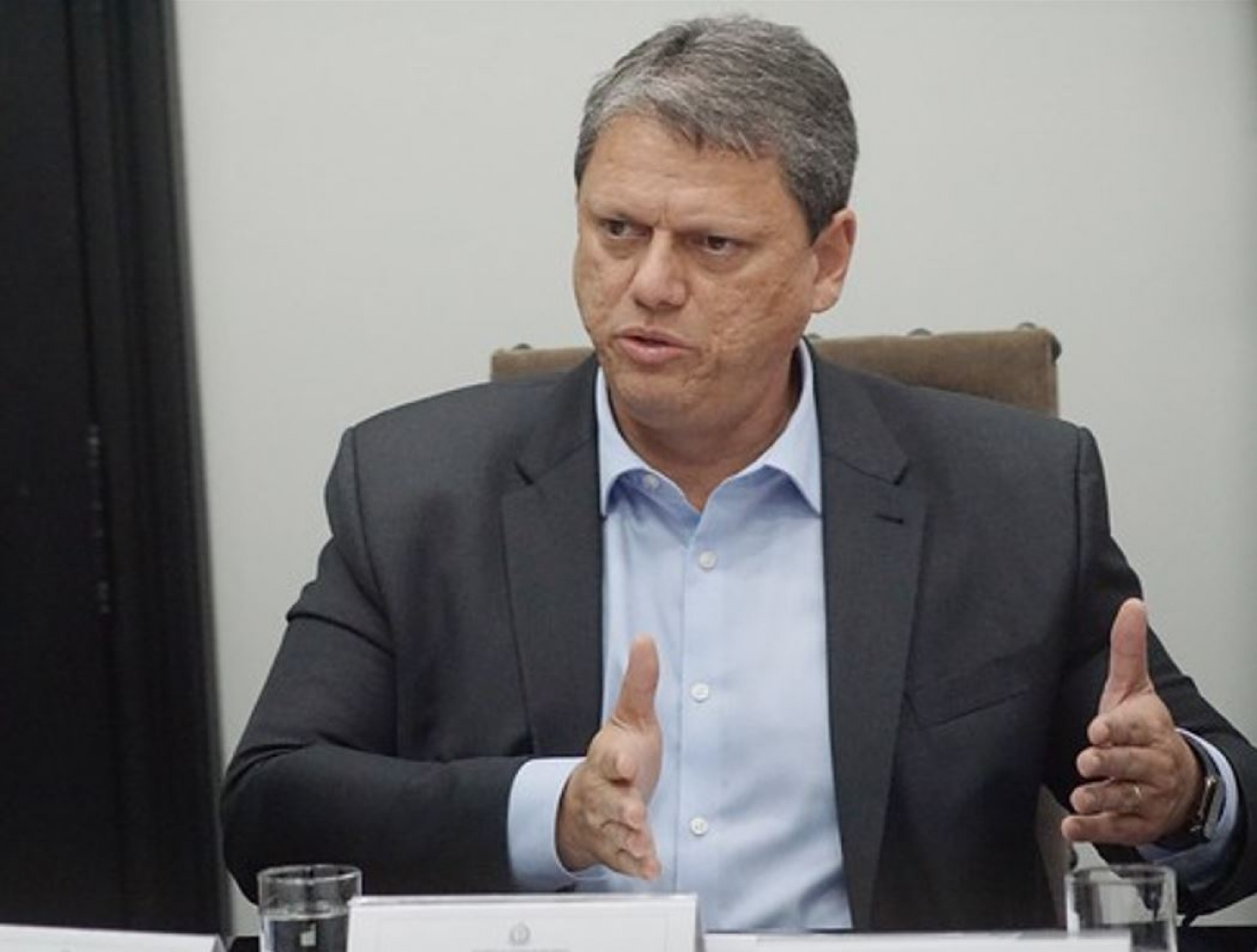 Governador diz que lei não prevê formas de compensação