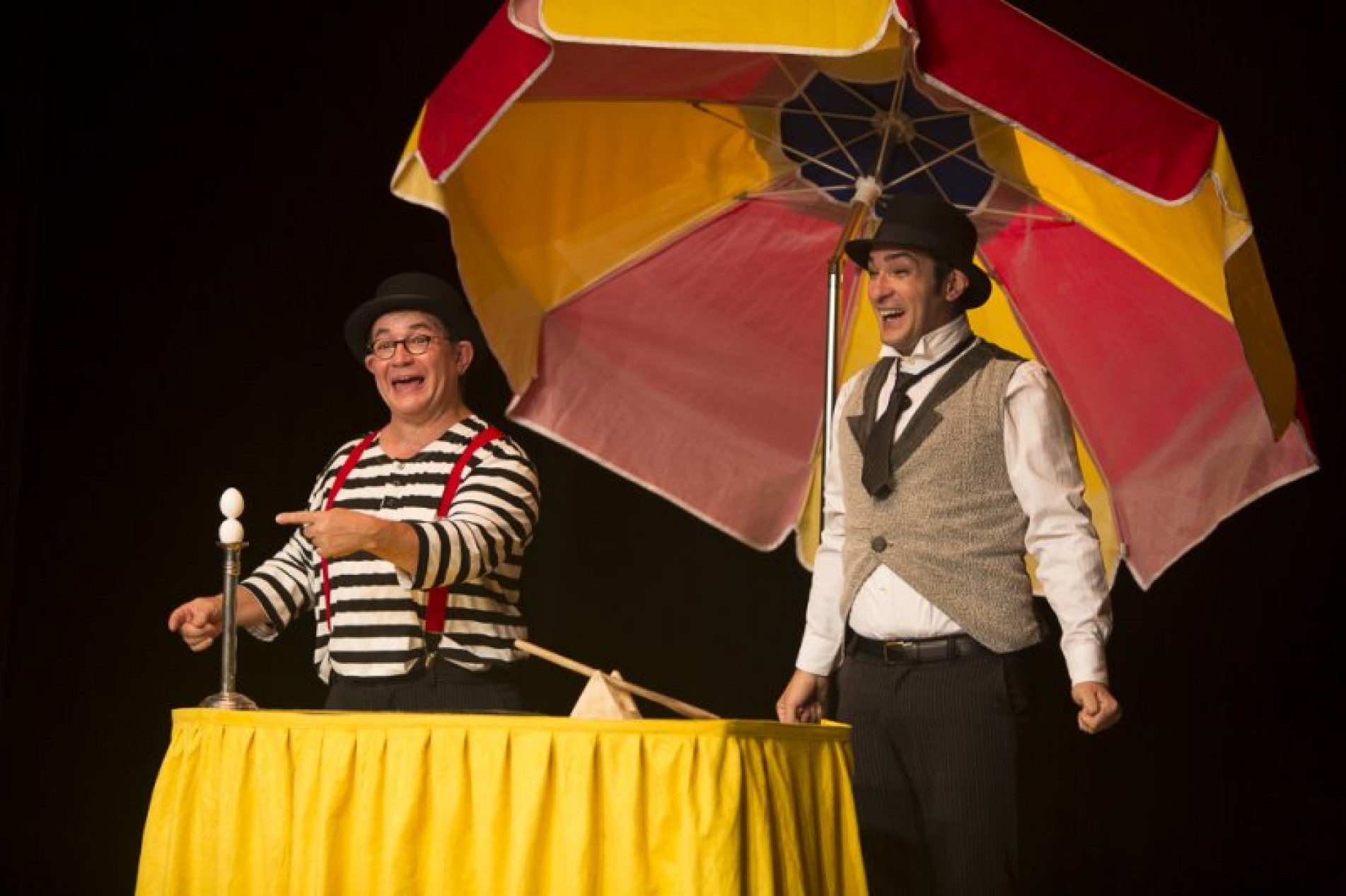 Entre as opções disponíveis está a oficina de palhaço