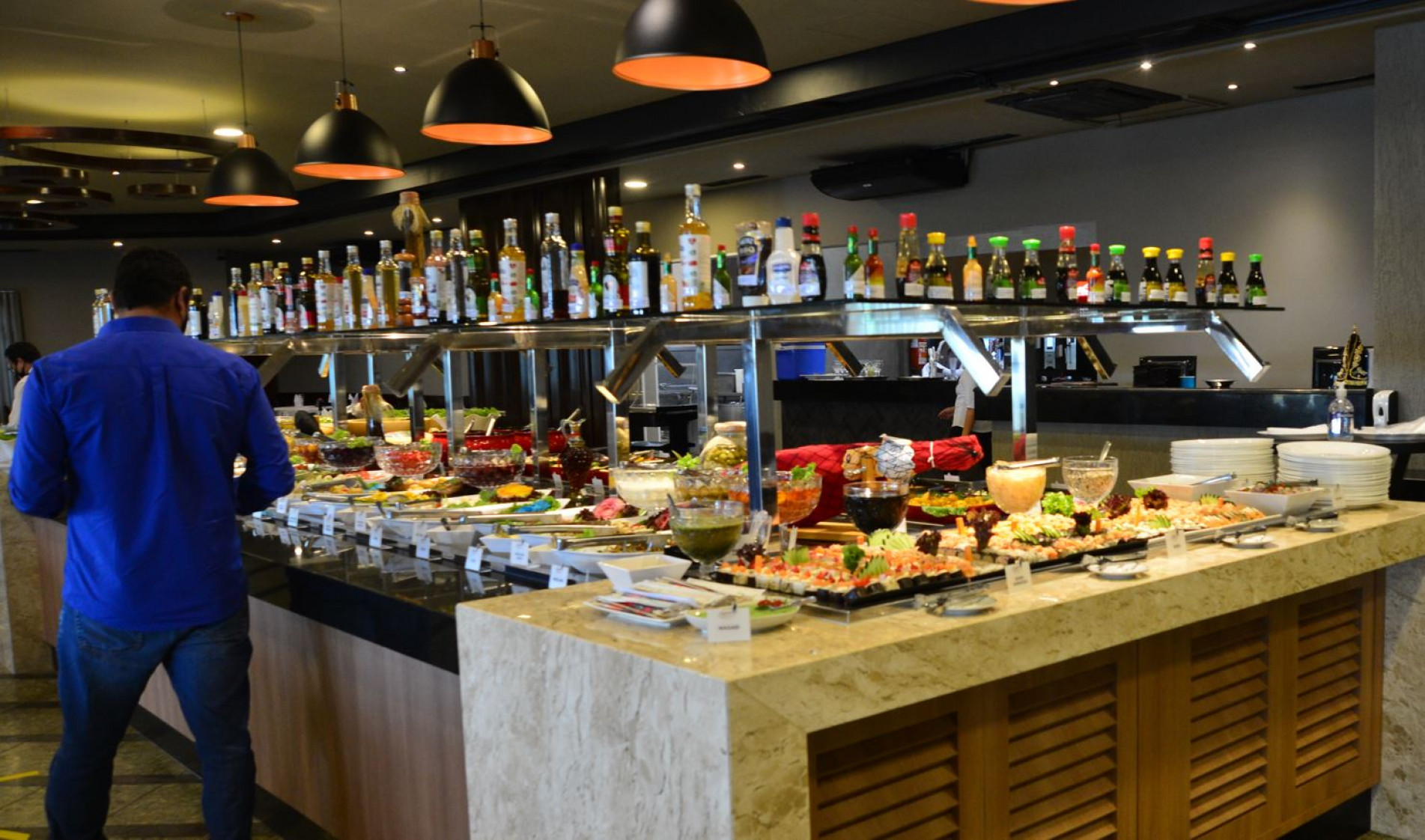 Avanços de restaurantes, hotéis e academias se destacaram