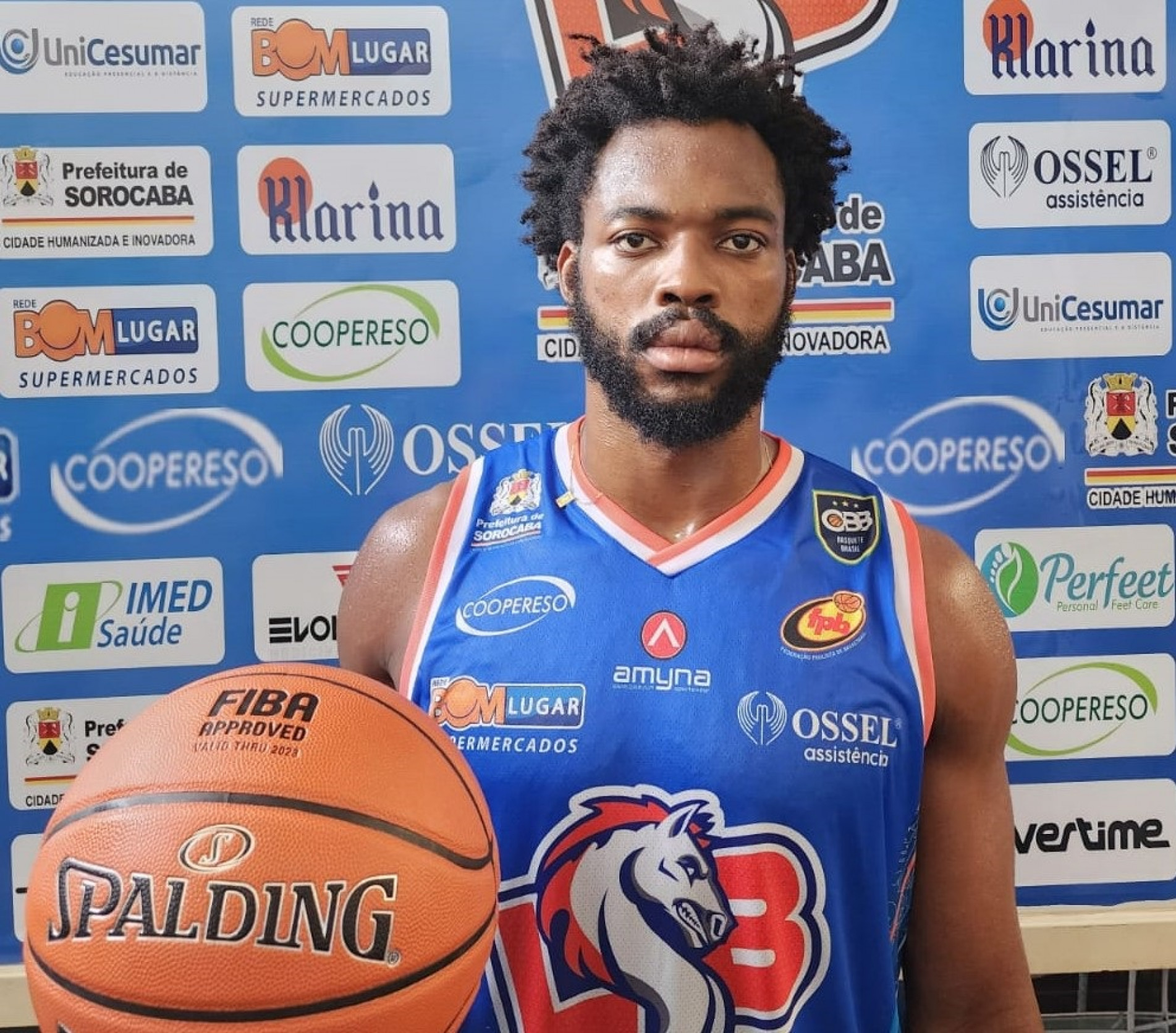 Fabio Alexandrino, pivô, é mais uma novidade