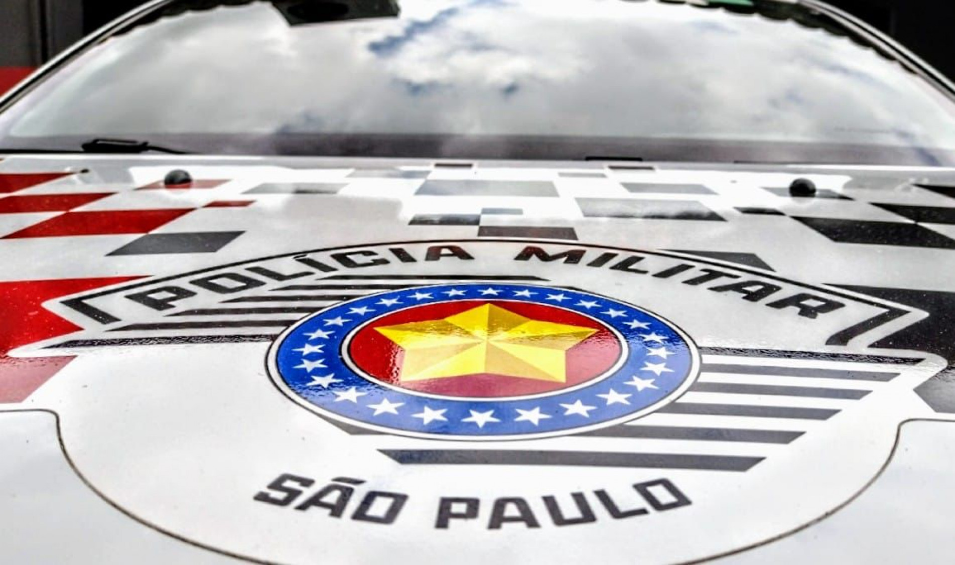 Roubo aconteceu na madrugada de quinta-feira (16), no Cajuru 