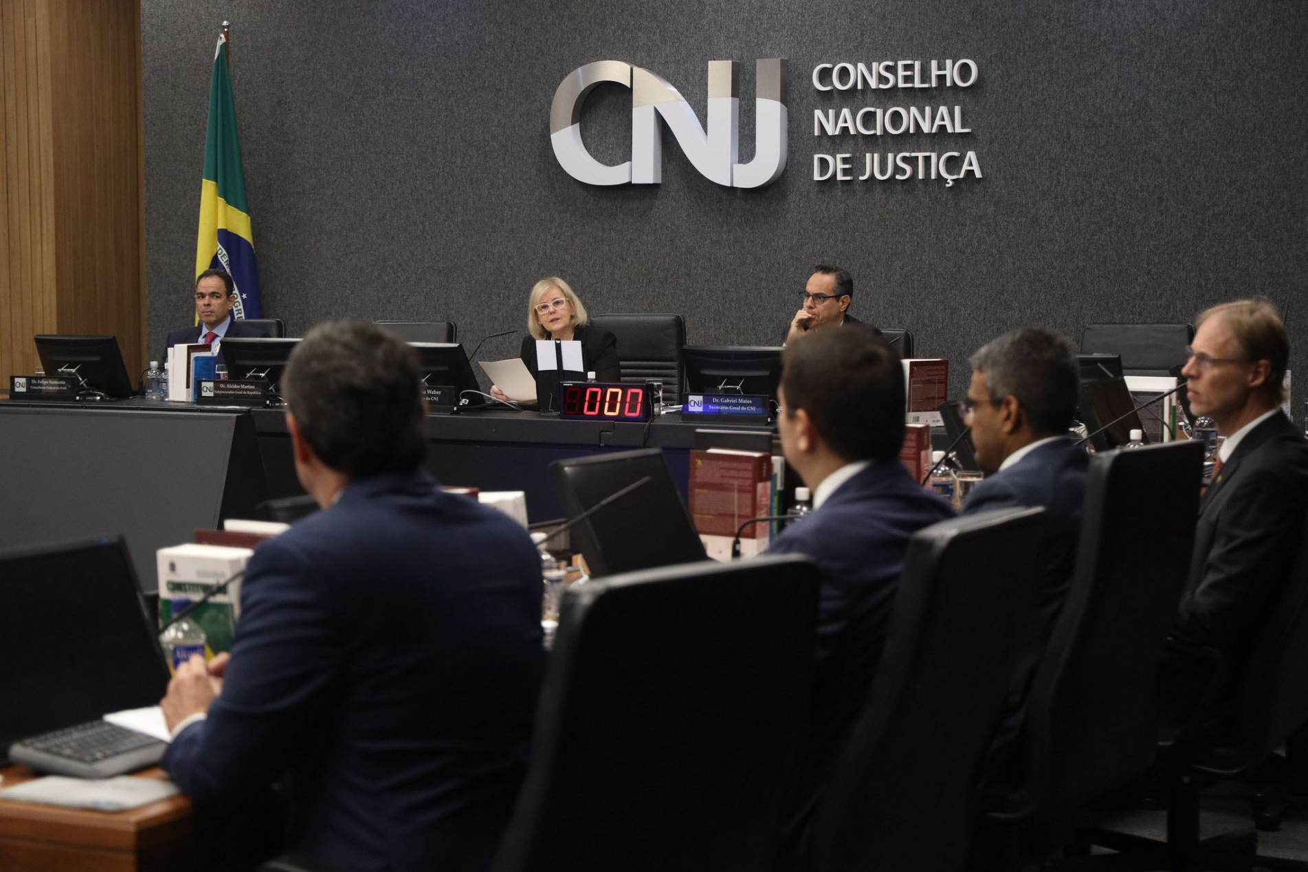 O CNJ realizou ontem a segunda sessão ordinária do ano