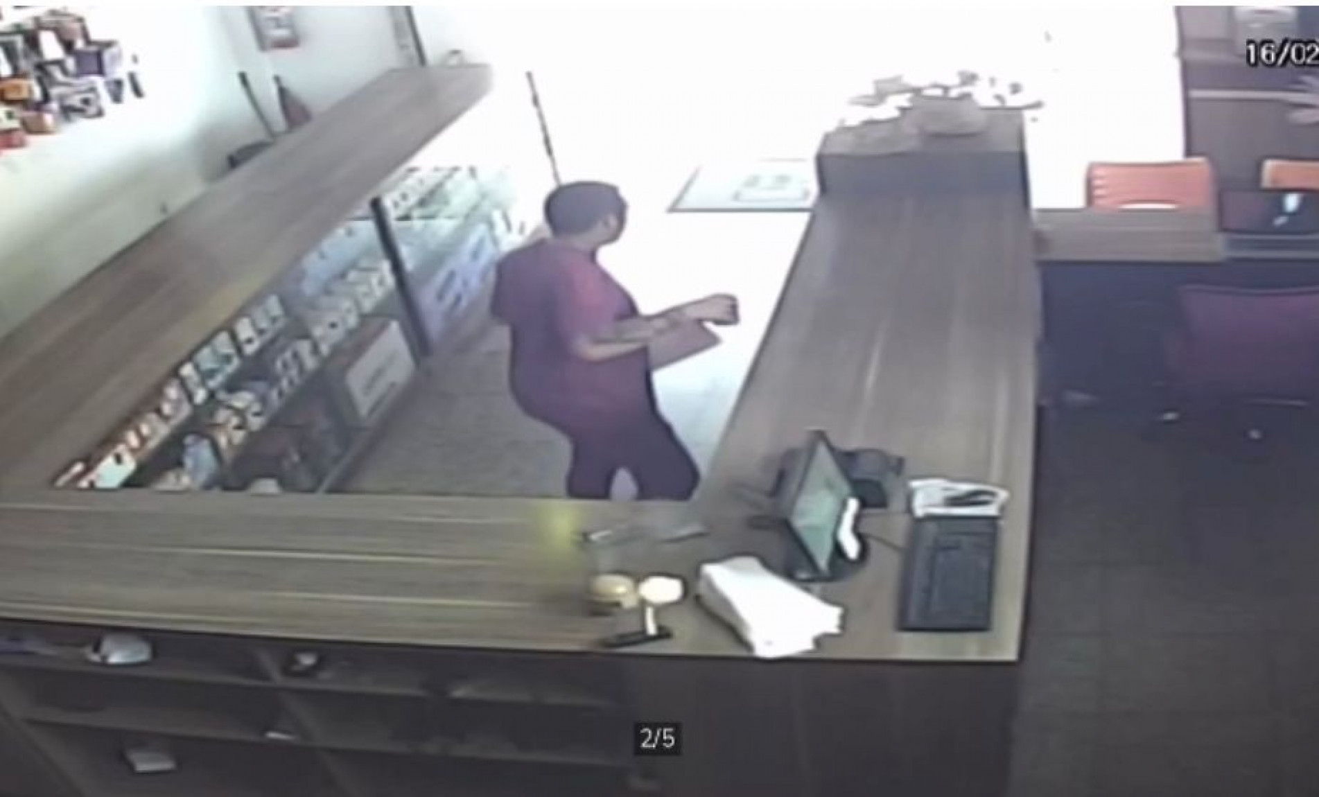 O furto ocorreu no dia 16 de fevereiro deste ano