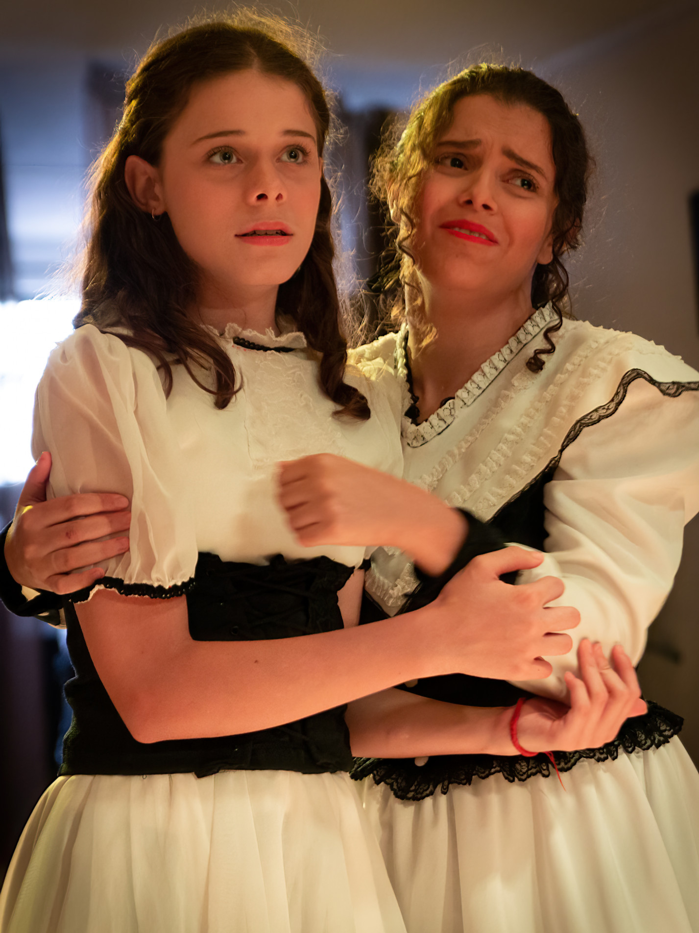 Irmãs estão entre as primeiras pessoas a fazer contato com espíritos