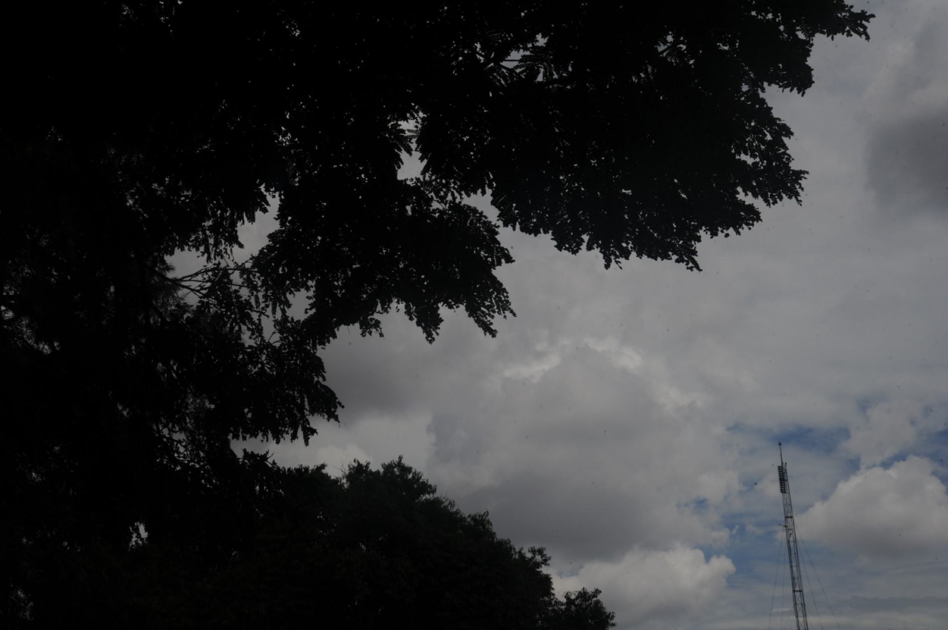 Inmet alerta para chuvas intensas nesta ter&ccedil;a-feira (14) em Sorocaba 