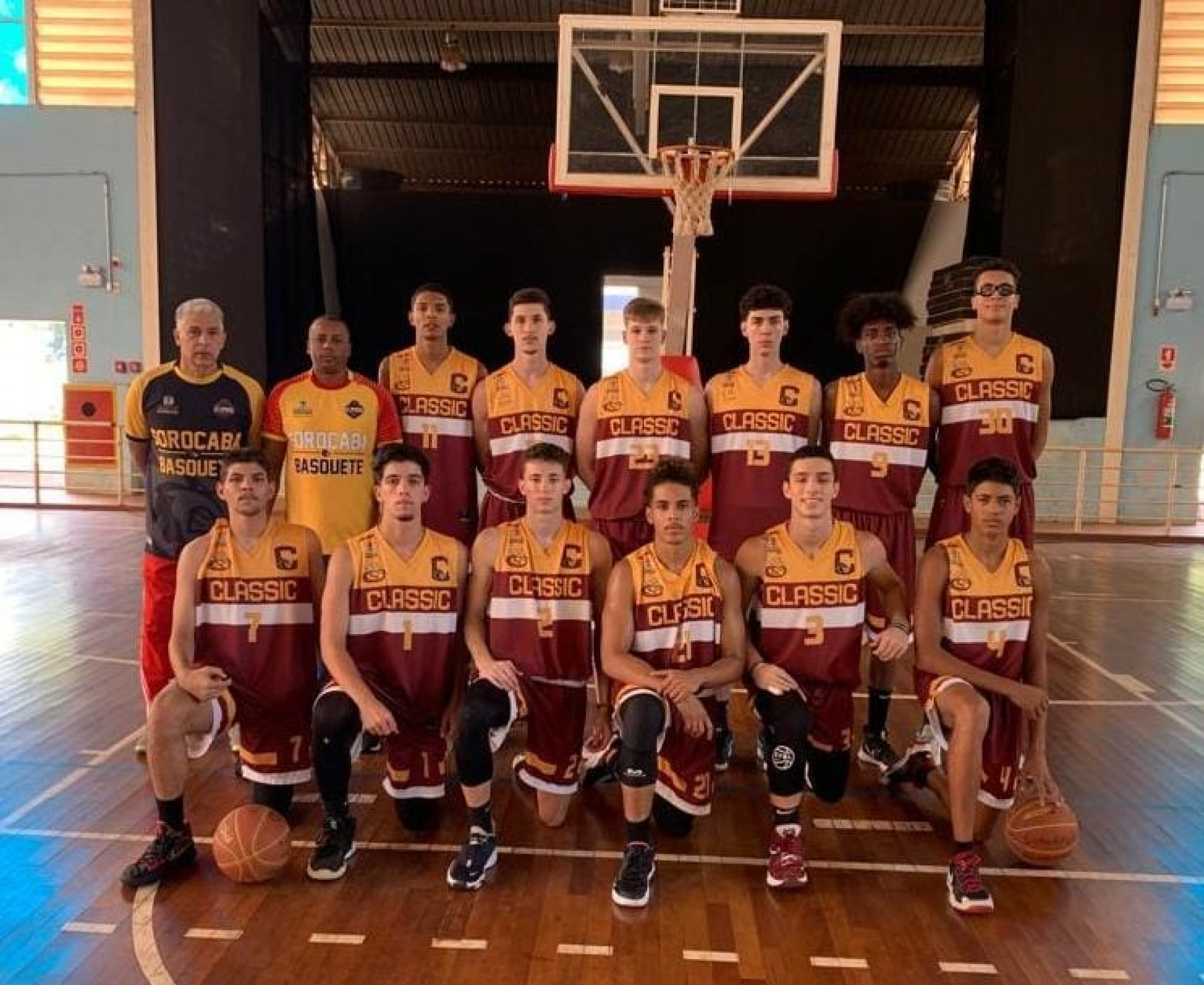 Equipe é formada, em maioria, por garotos da cidade