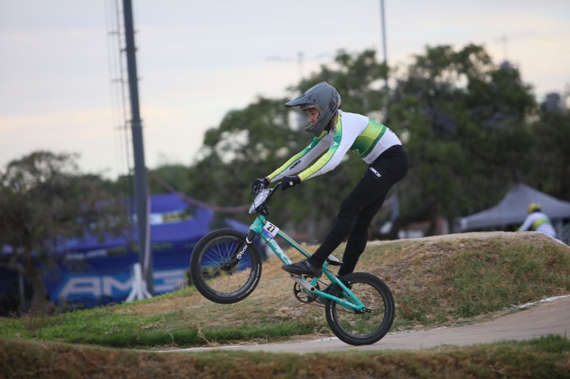 Leonardo Camargo Rodrigues tem 16 anos