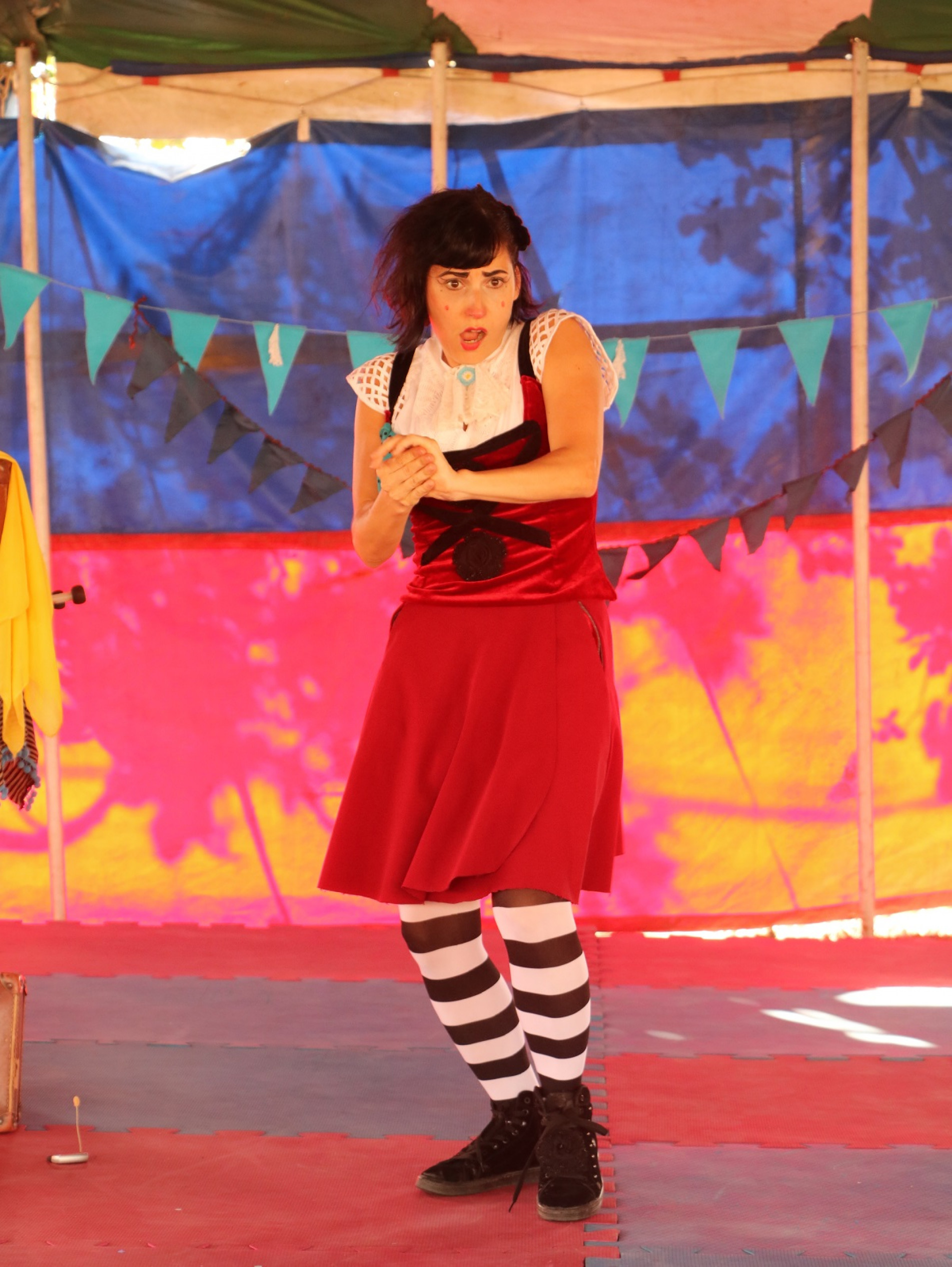 No mundo da Palhaça Zulpeta, lógica e percepção parecem diferentes