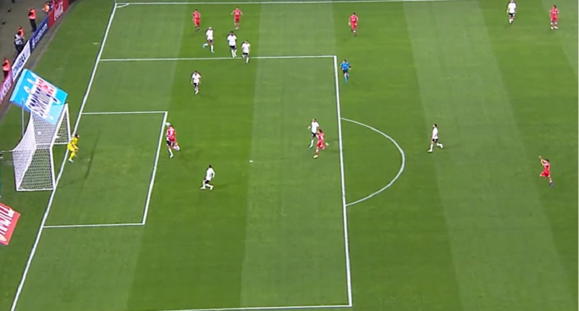 O Corinthians tomou o primeiro susto aos 7 minutos