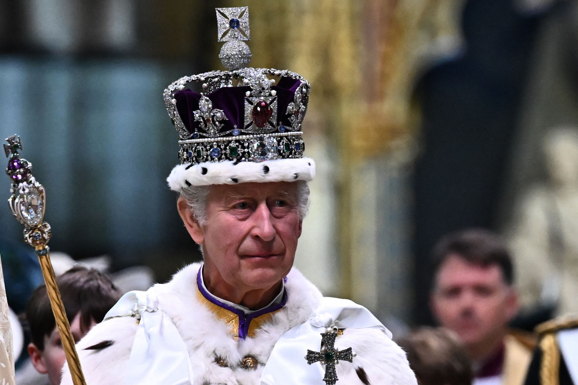 Cerimônia da coroação de Charles III aconteceu na manhã deste sábado (6)