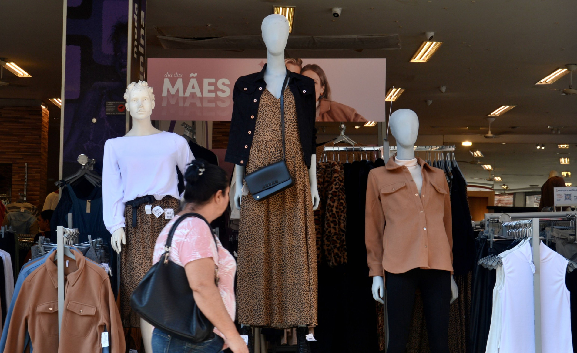 Levantamento da ACSP mostra que 51,8% dos brasileiros pretendem comprar presentes para o Dia das Mães