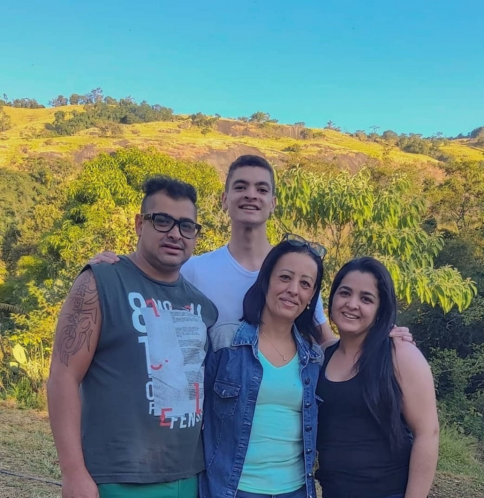 PM cabo Lilian Miranda da Cruz é mãe de Guilherme, de 22 anos, Jennifer, de 34, e Eric, de 35