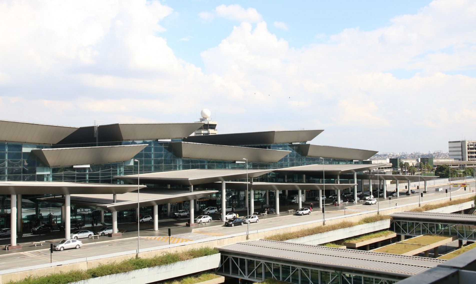 Funcionários do terminal foram alvo de mandados de prisão