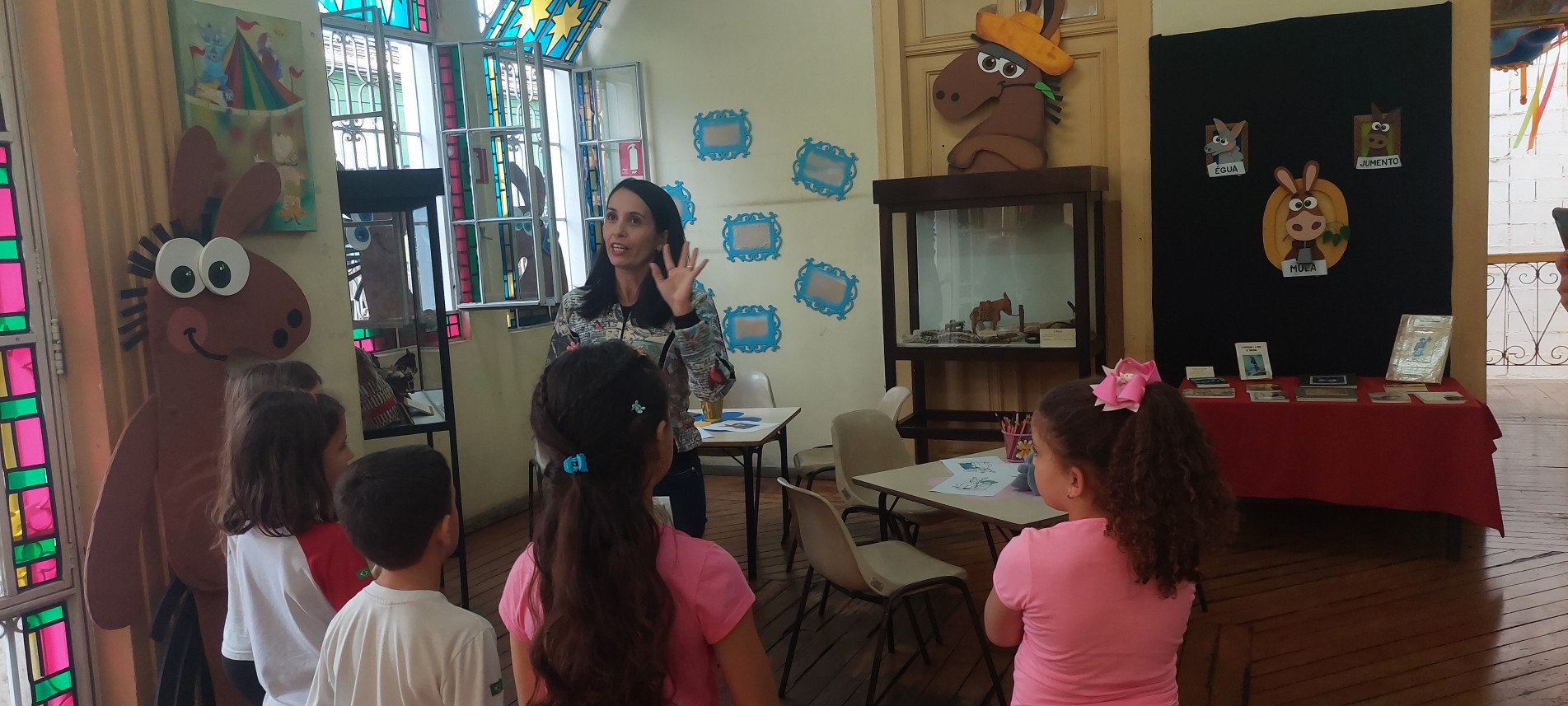 Biblioteca Infantil sediou oficina com materiais recicláveis no último dia 17