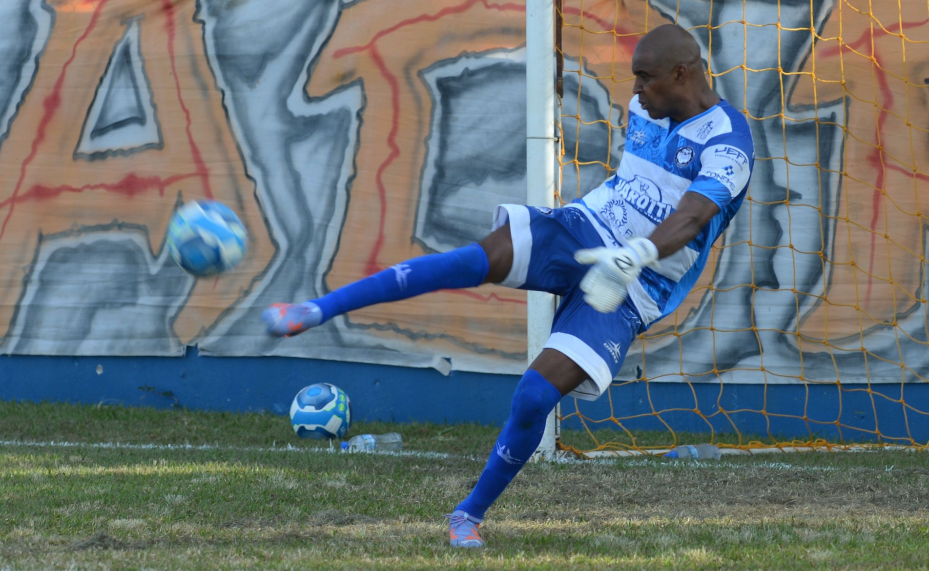 Jailson, ex-Palmeiras, estreou pelo Enquadros
