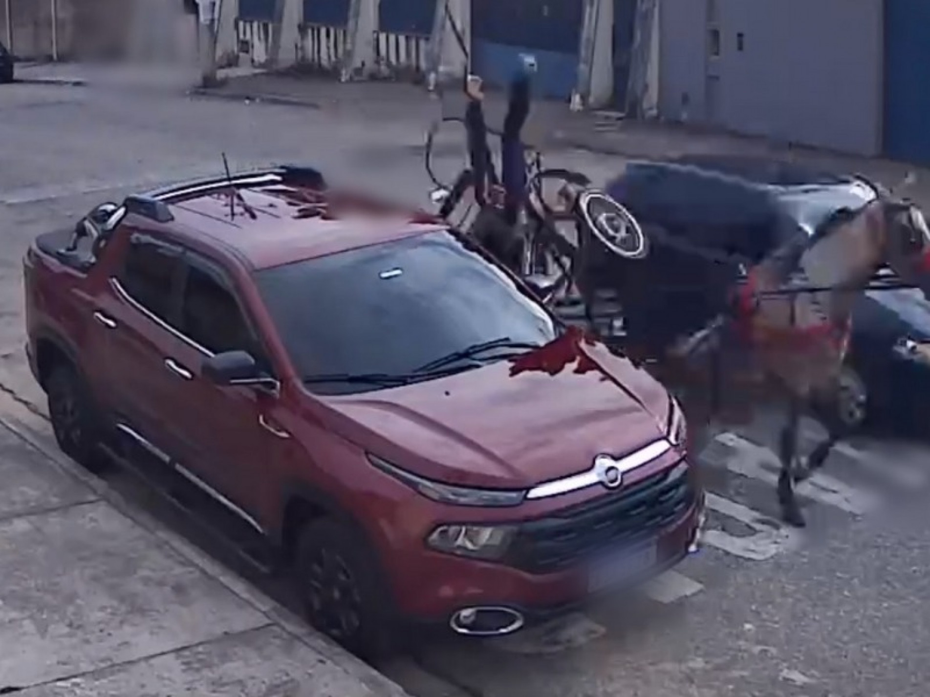 Motorista não parou para prestar socorro às vítimas