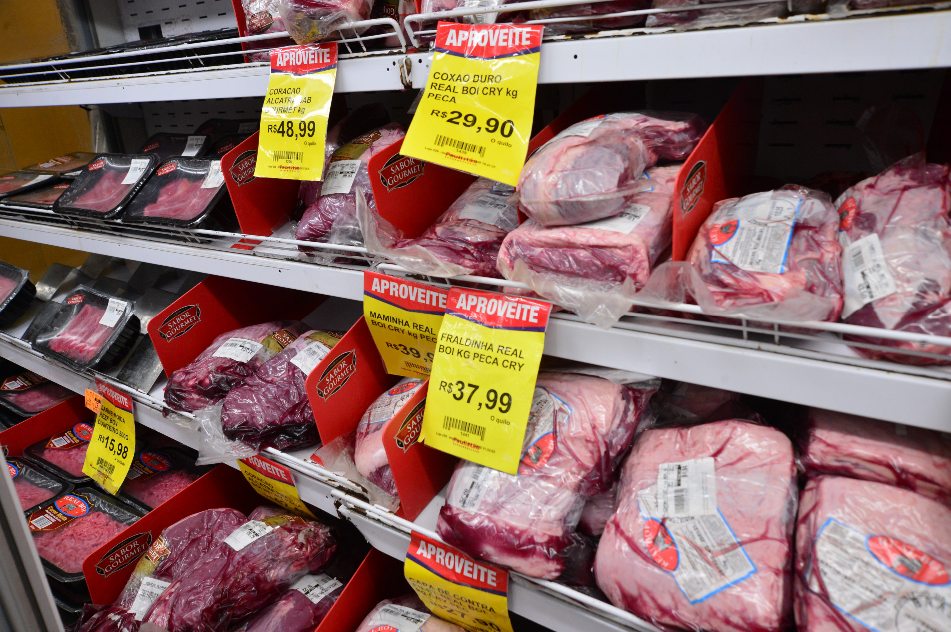 Quilo de carne bovina de primeira teve aumento de 4,55%