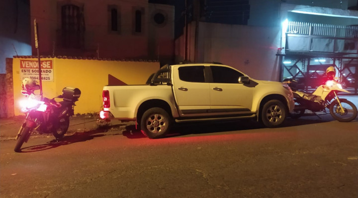 Uma Chevrolet S10 está entre os veículos produtos de crimes que foram recuperados pela polícia