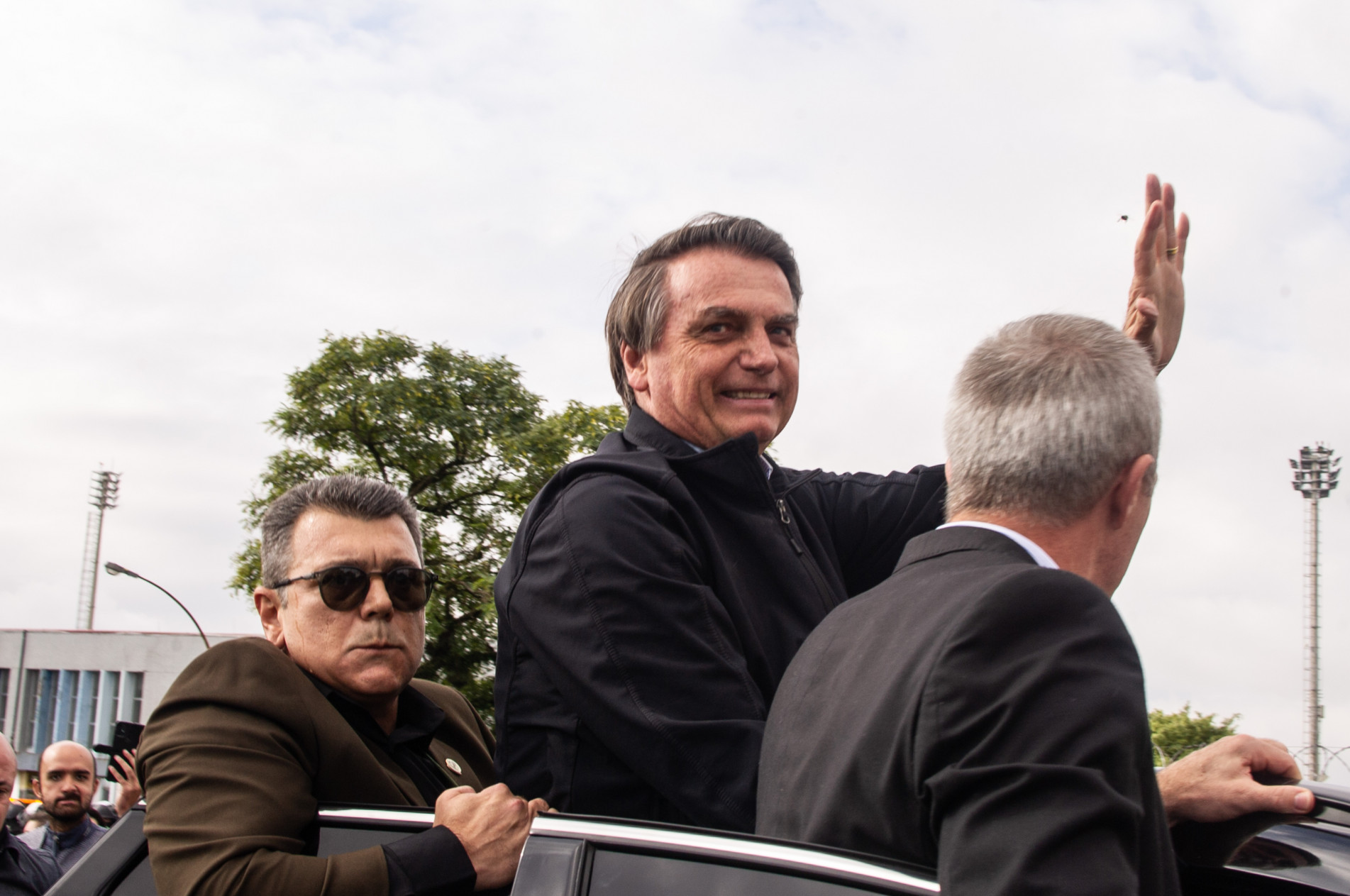 Bolsonaro foi recebido, nesta quinta-feira, por apoiadores em Porto Alegre