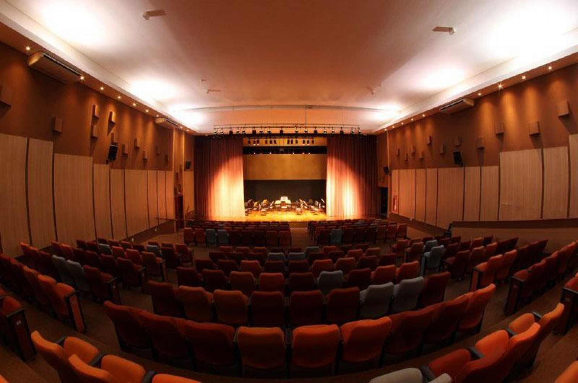 Apresentações serão na Sala Fundec, no Centro