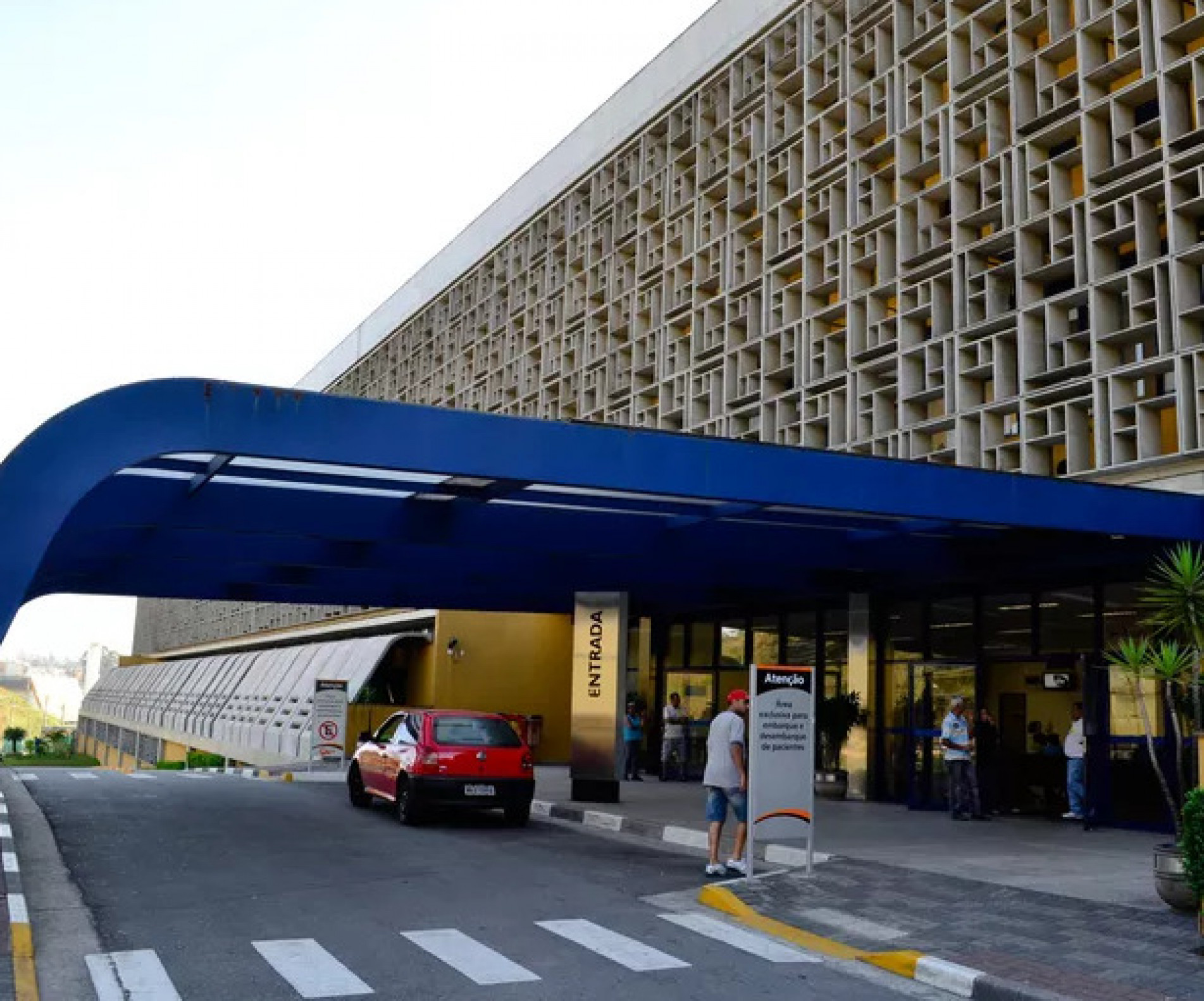 A criança, de 5 anos, morreu de meningite no hospital municipal Carmen Prudente, na zona leste da capital paulista