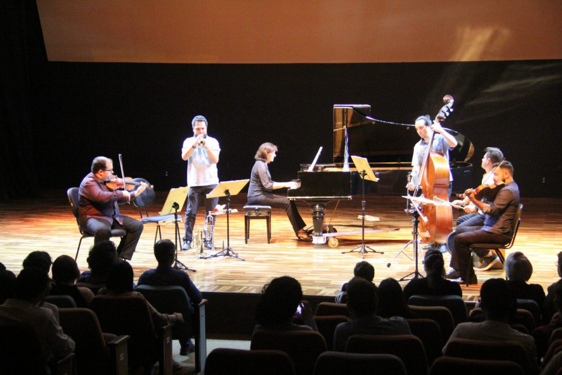 Grupo Câmara se apresenta hoje, a partir das 20h, na Sala Fundec