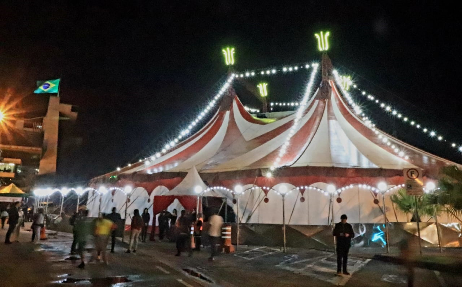 Circo Stankowich é uma das atrações para crianças e famílias