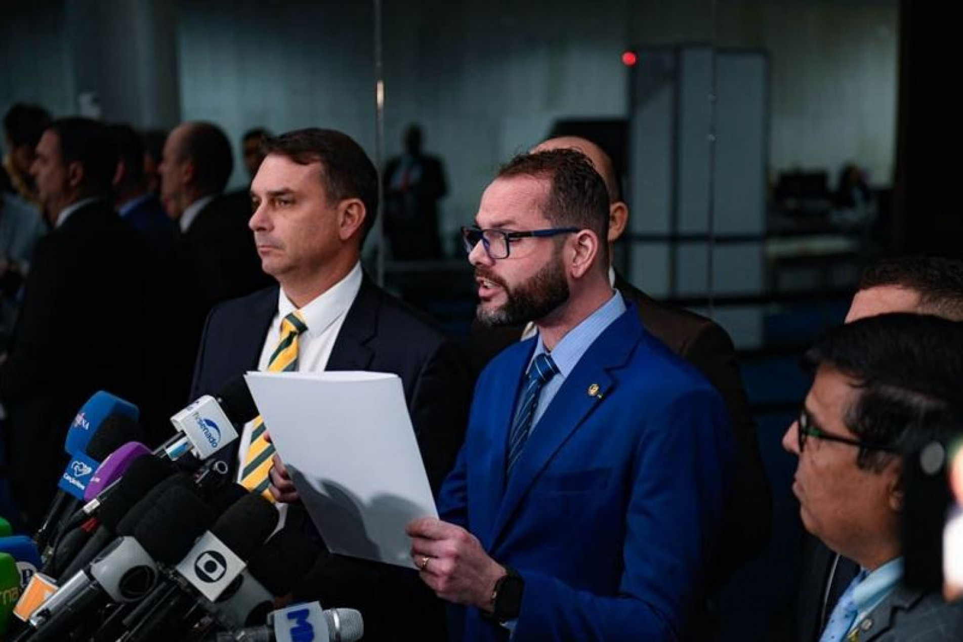 O senador Jorge Seif fez a leitura pública do pedido de impeachment
