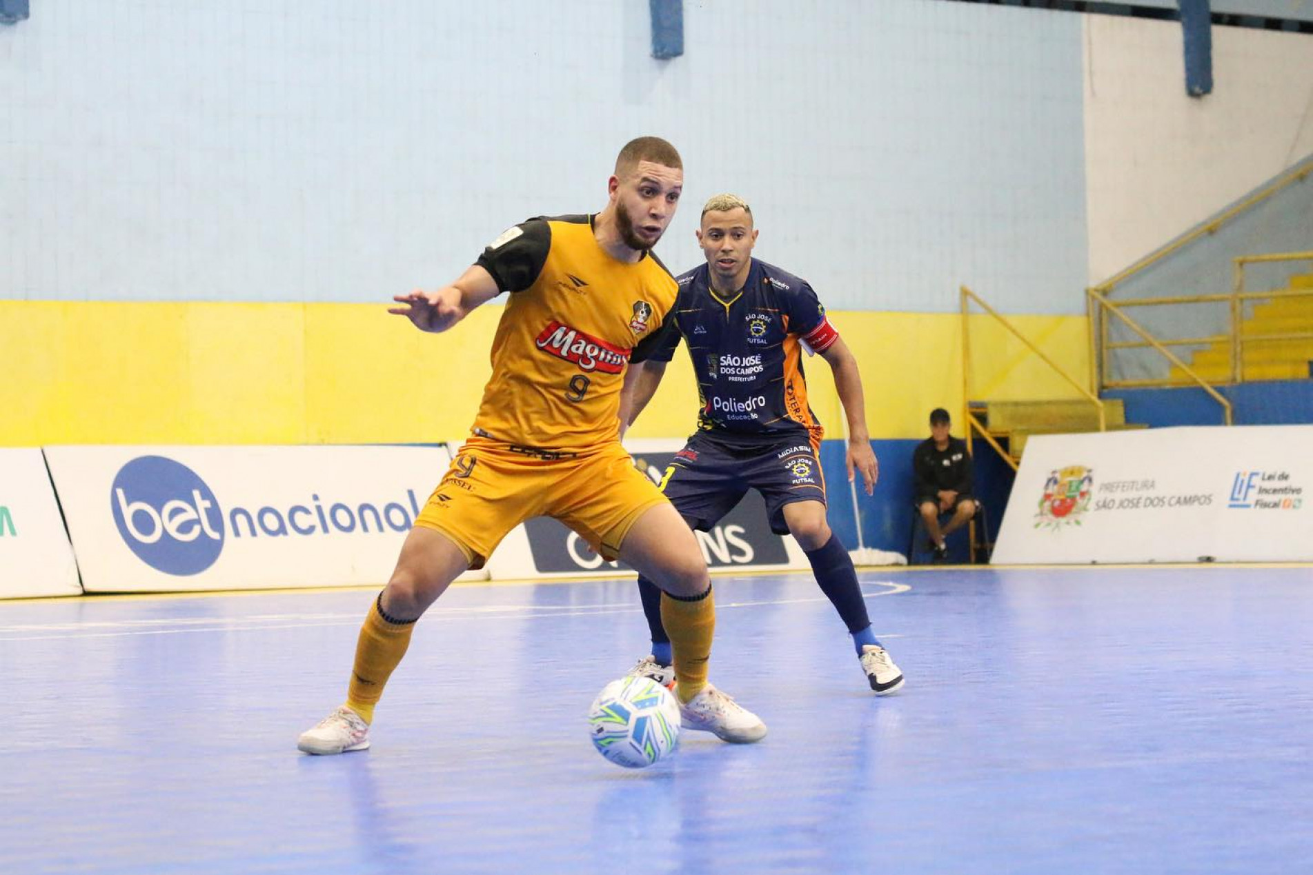Sorocabanos seguem liderando a competição
