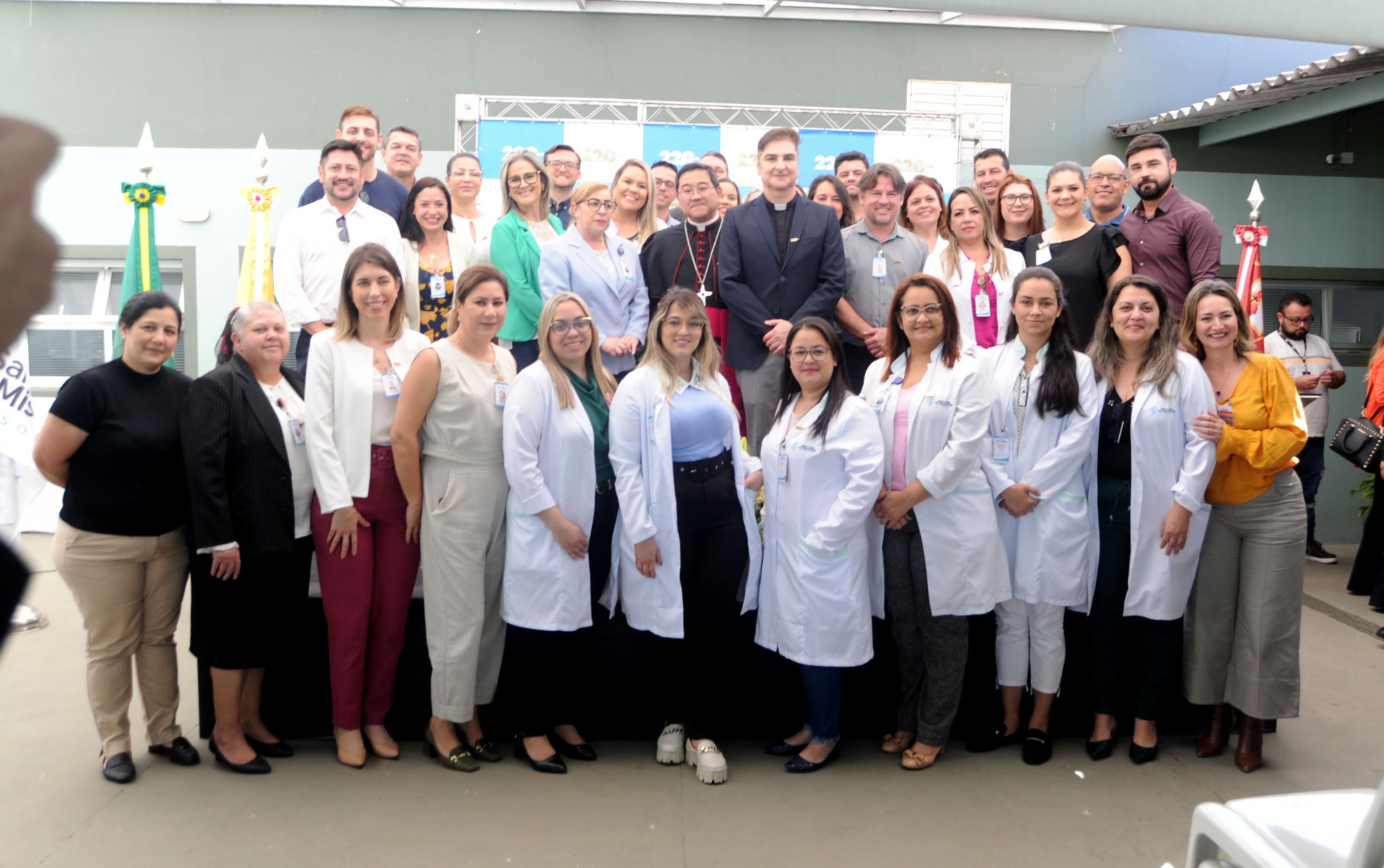 Além de autoridades, evento contou com a presença dos colaboradores do hospital