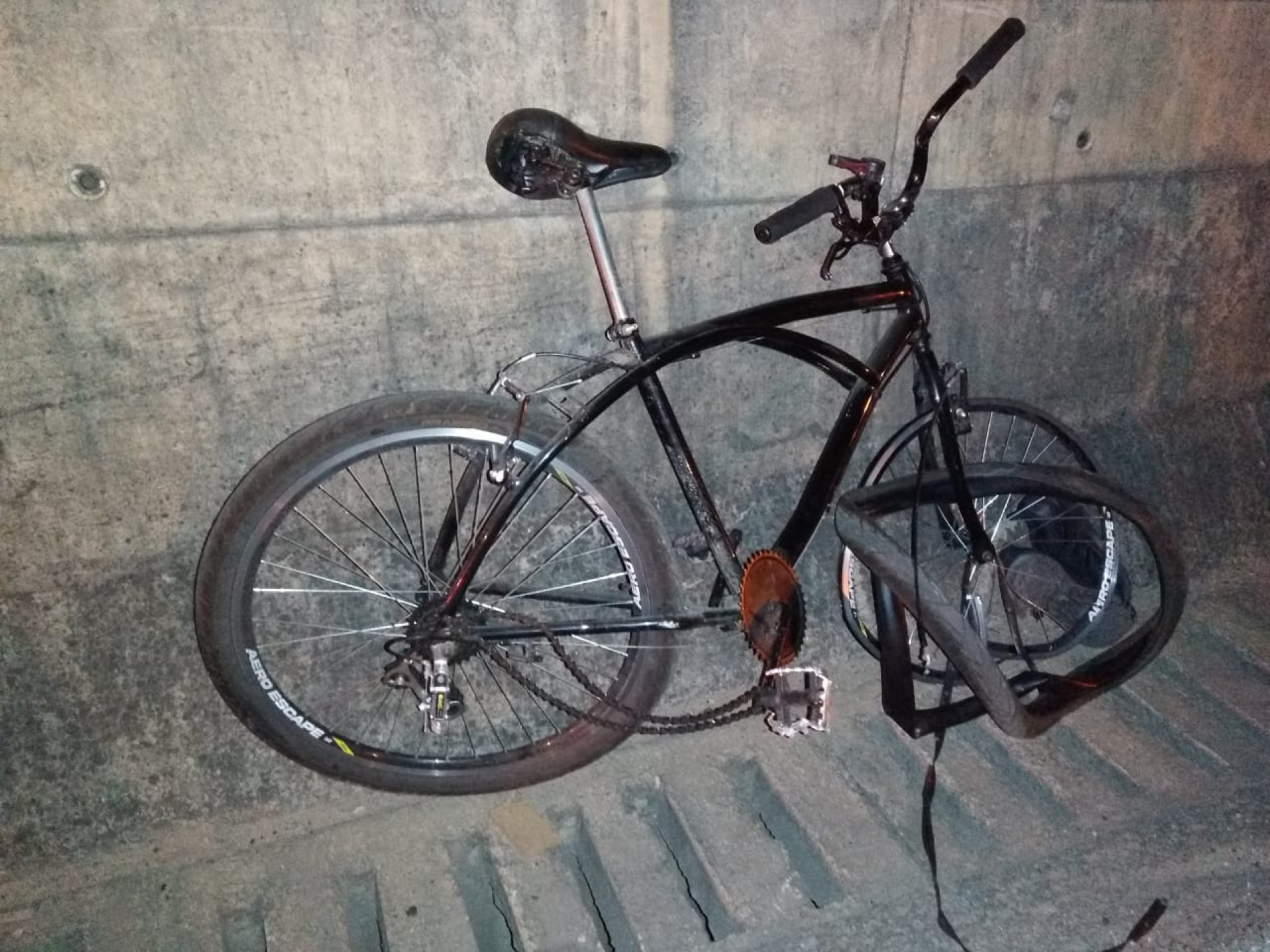 Ciclista foi socorrido, mas não resistiu aos ferimentos