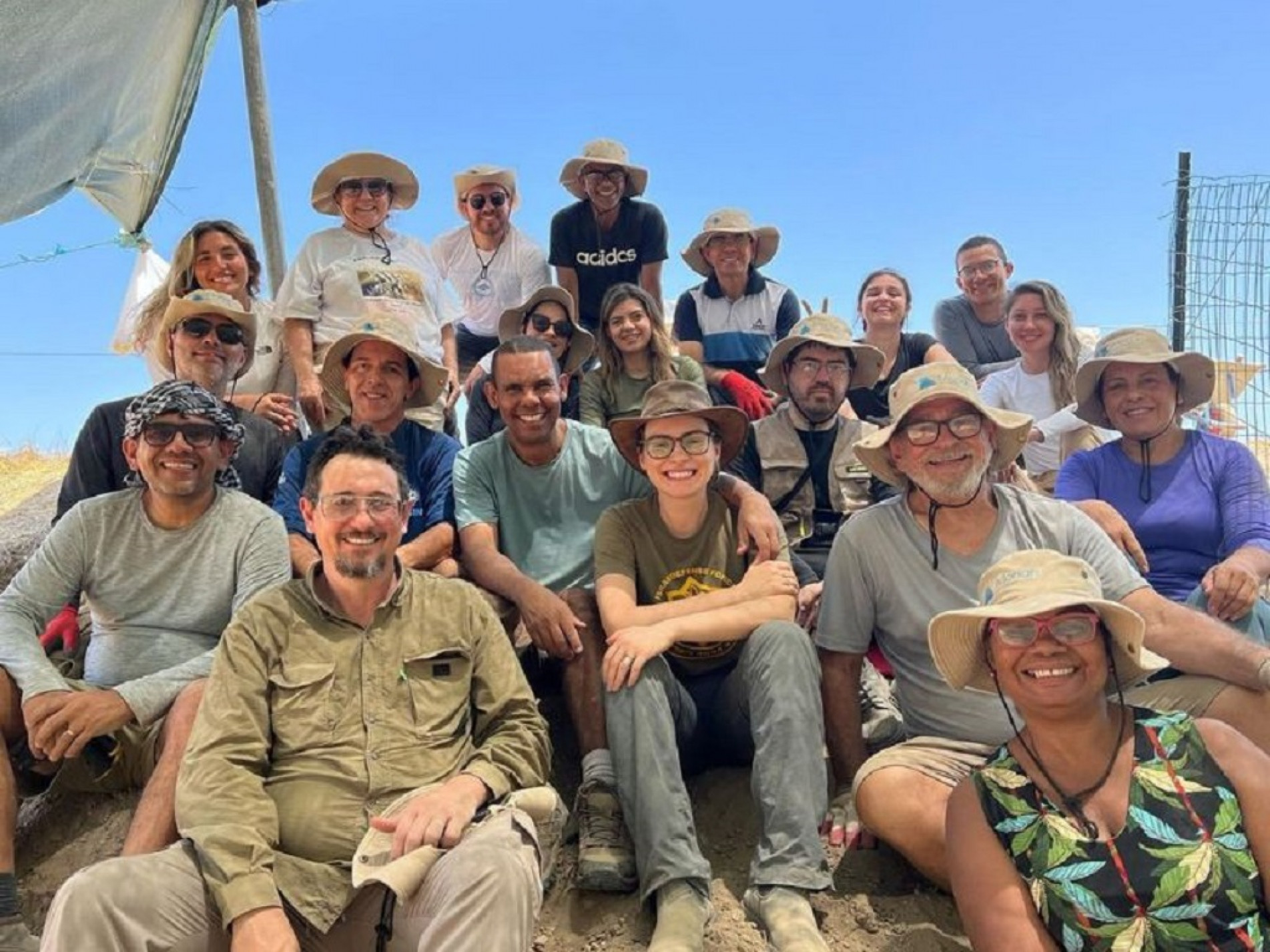 É a primeira vez que um grupo de voluntários brasileiros participa de uma escavação em Israel
