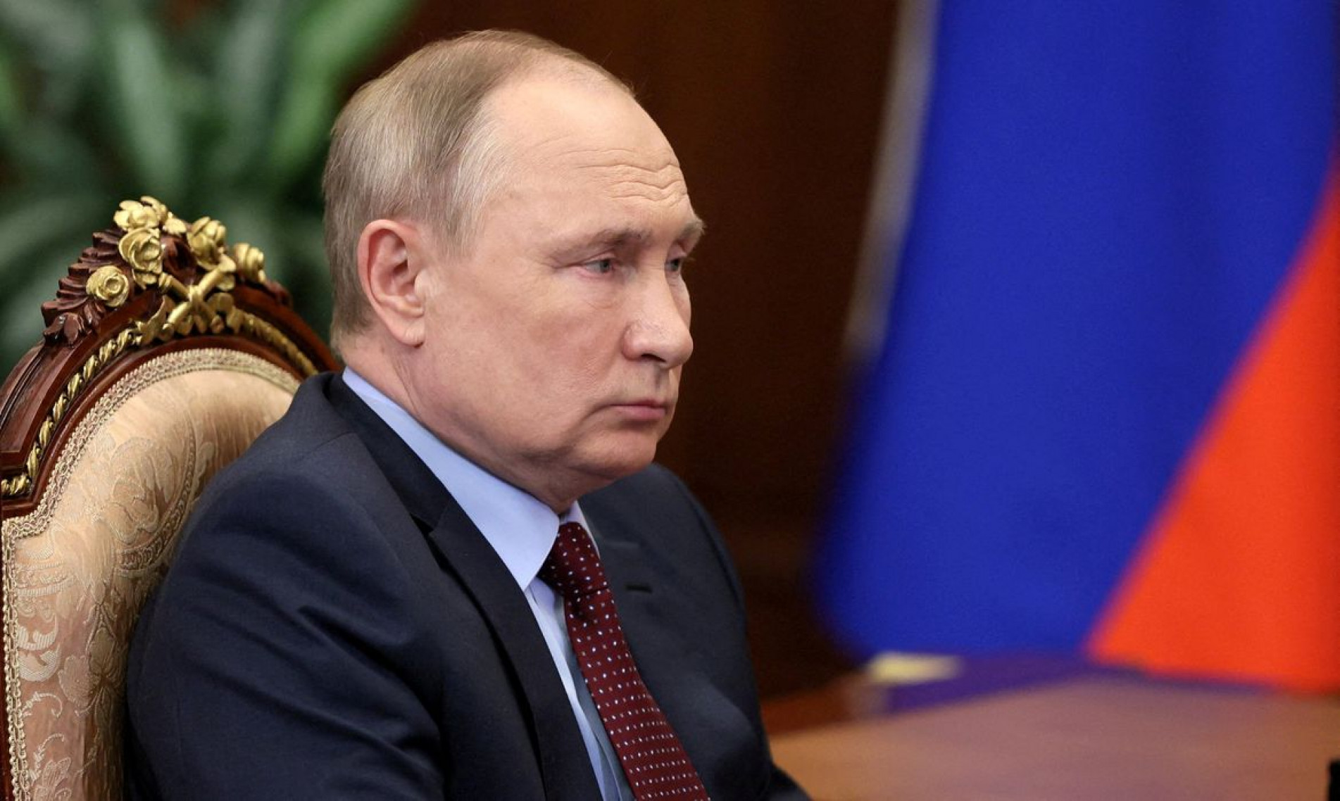 O presidente russo, Vladimir Putin, participa de uma reunião com o chefe do Sindicato Russo de Industriais e Empresários, Alexander Shokhin, em Moscou, Rússia, em 2 de março de 2022
