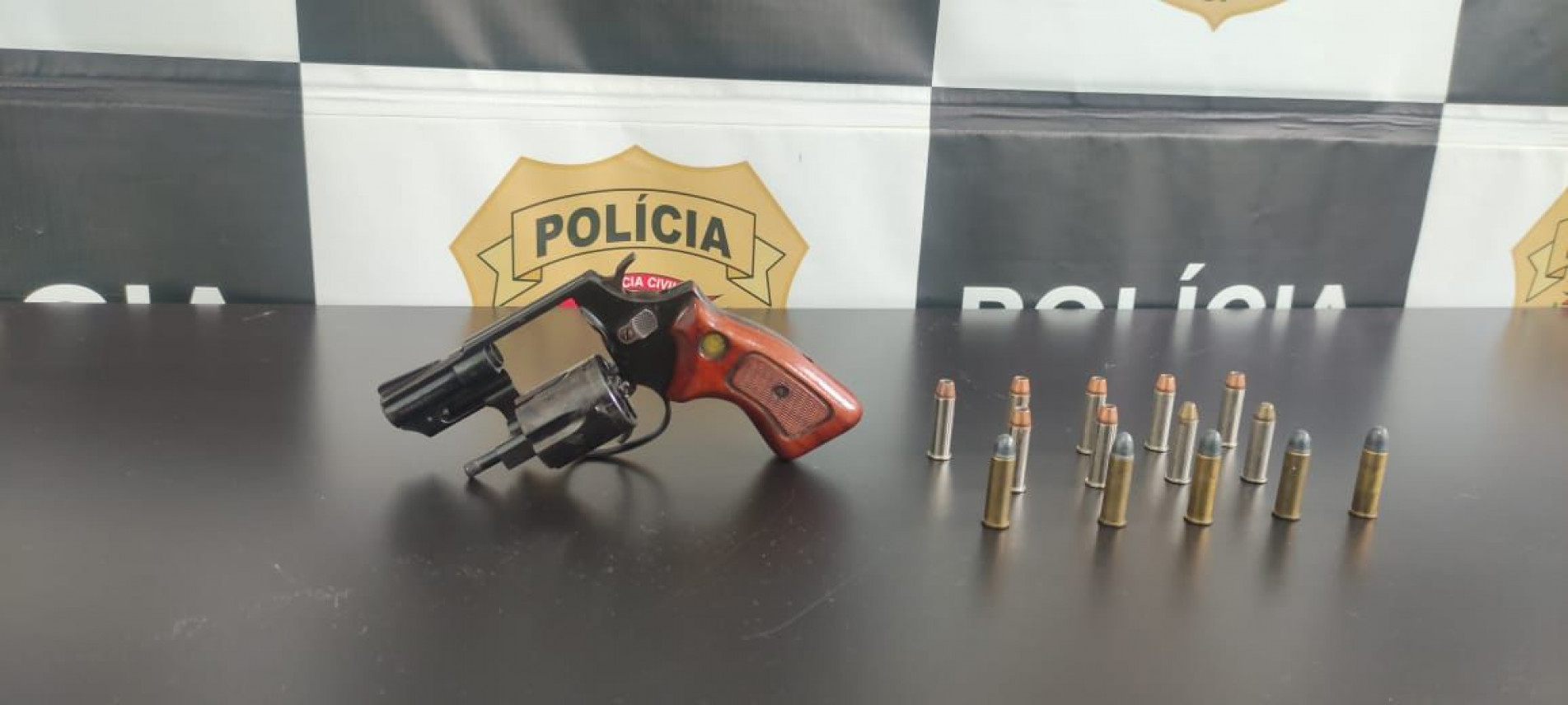 Polícia prende duas pessoas em Ibiúna e Salto de Pirapora