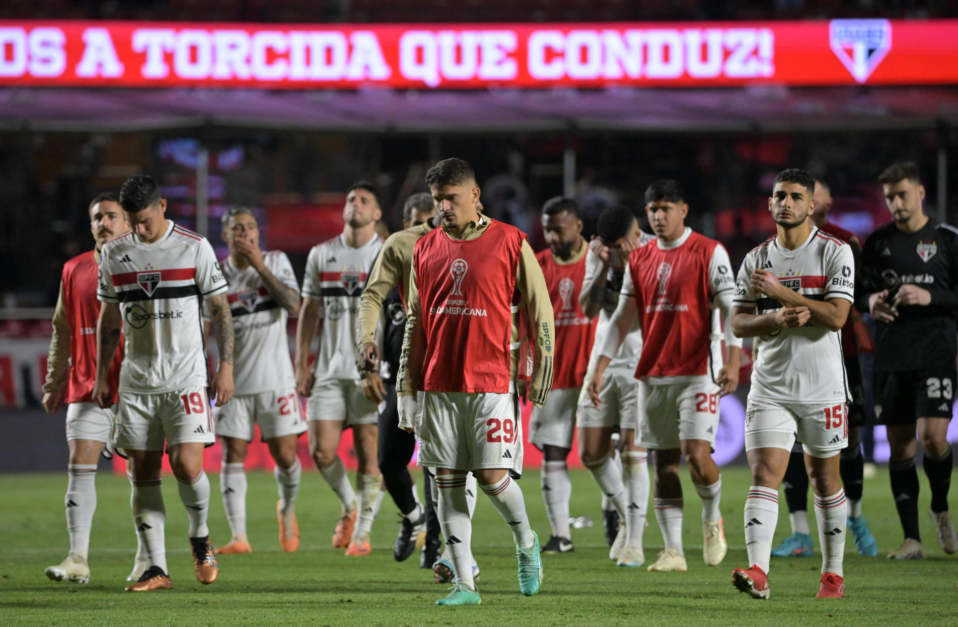 Tricolor agora pensa na Copa do Brasil e Brasileirão
