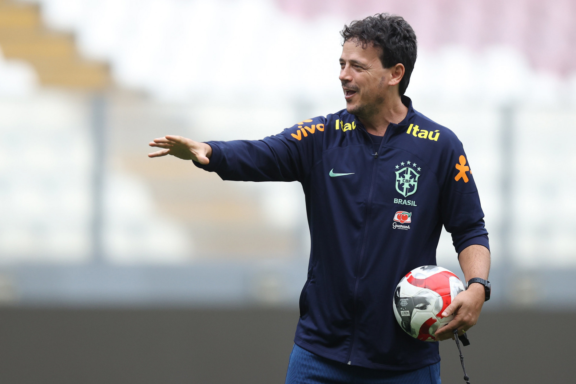 Ideias de Fernando Diniz têm encantado jogadores