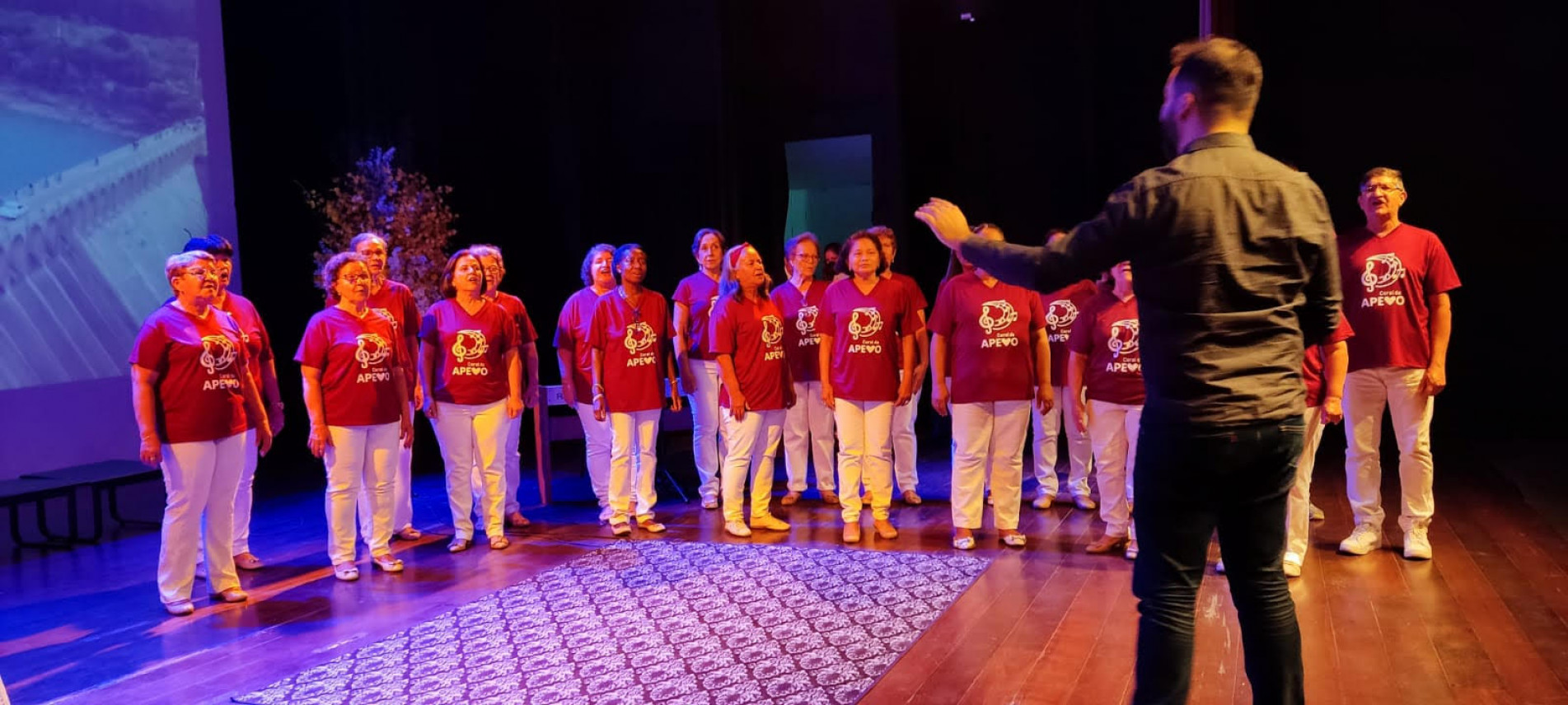 Coral da Apevo Votorantim se apresenta no sábado (16), segundo dia do encontro